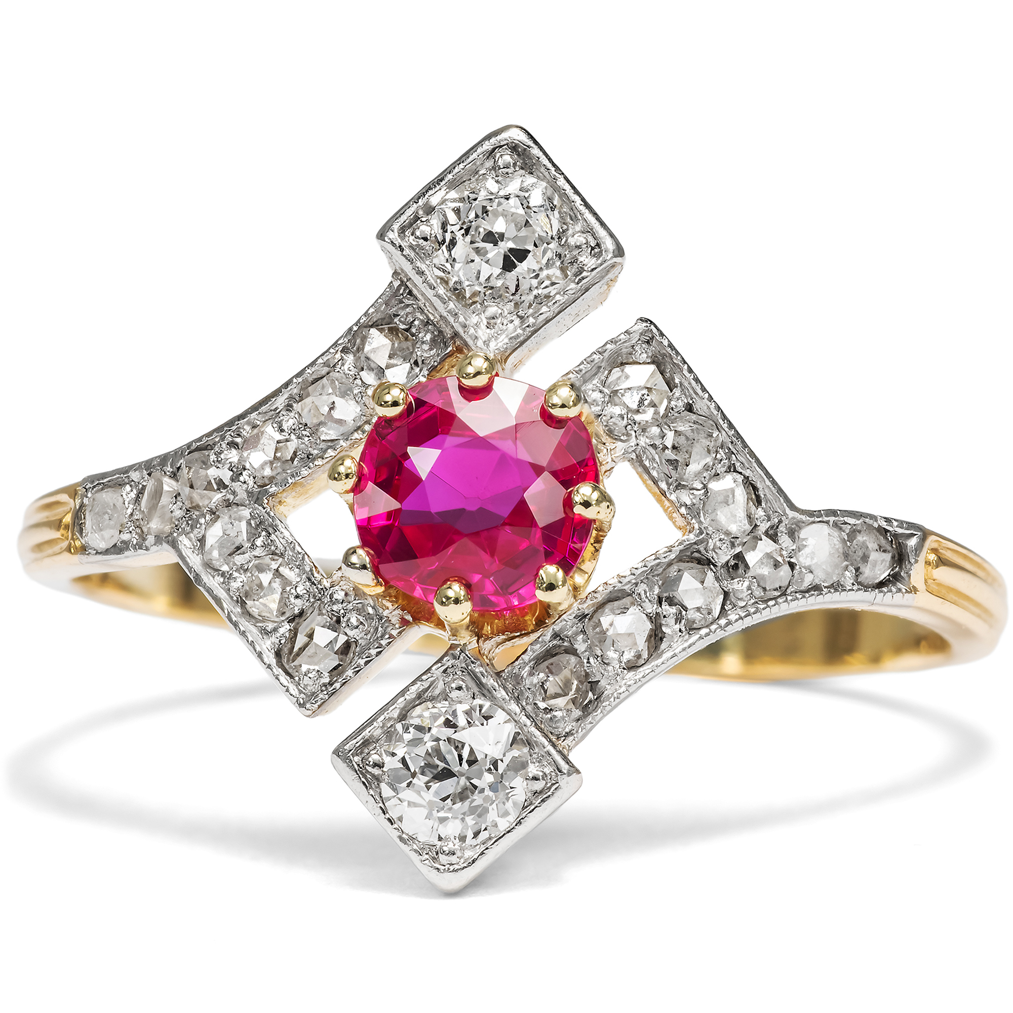Eleganter antiker Ring mit unbehandeltem Burma-Rubin & Diamanten, um 1910 Eleganter antiker Ring mit unbehandeltem Burma-Rubin & Diamanten, um 1910