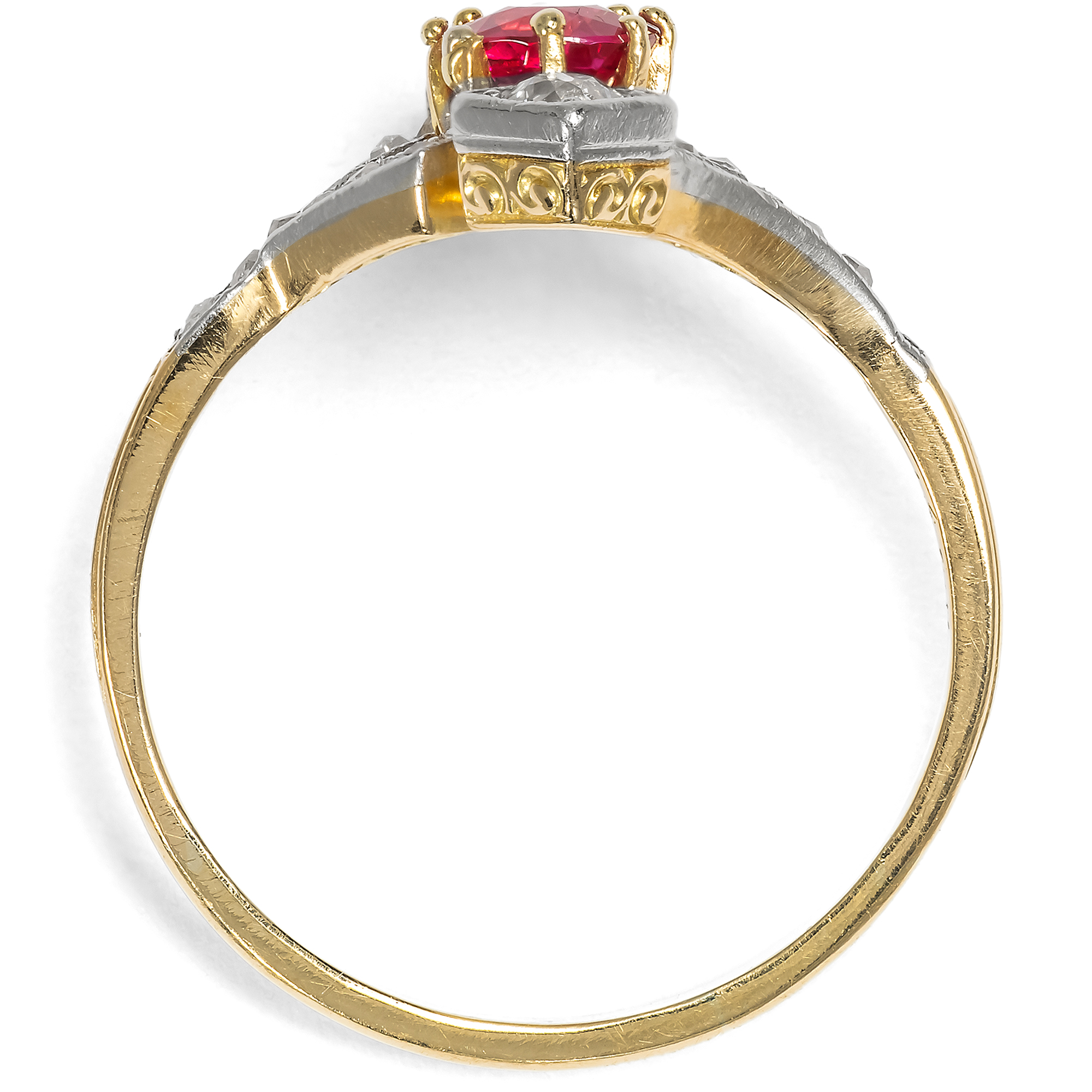Eleganter antiker Ring mit unbehandeltem Burma-Rubin & Diamanten, um 1910 Eleganter antiker Ring mit unbehandeltem Burma-Rubin & Diamanten, um 1910