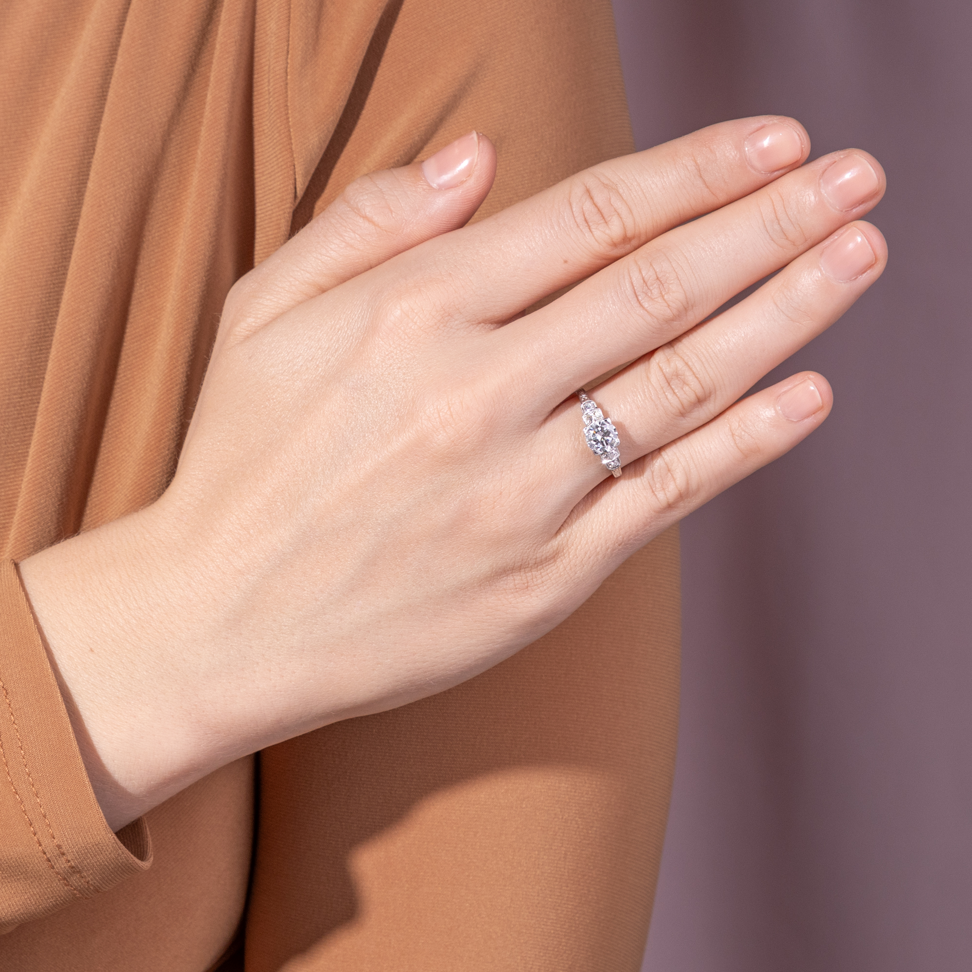 Elegant Platinum Ring with a 0.95 ct Brilliant-Cut Diamond Solitaire, from our Workshop Elegant Platinum Ring with a 0.95 ct Brilliant-Cut Diamond Solitaire, from our Workshop