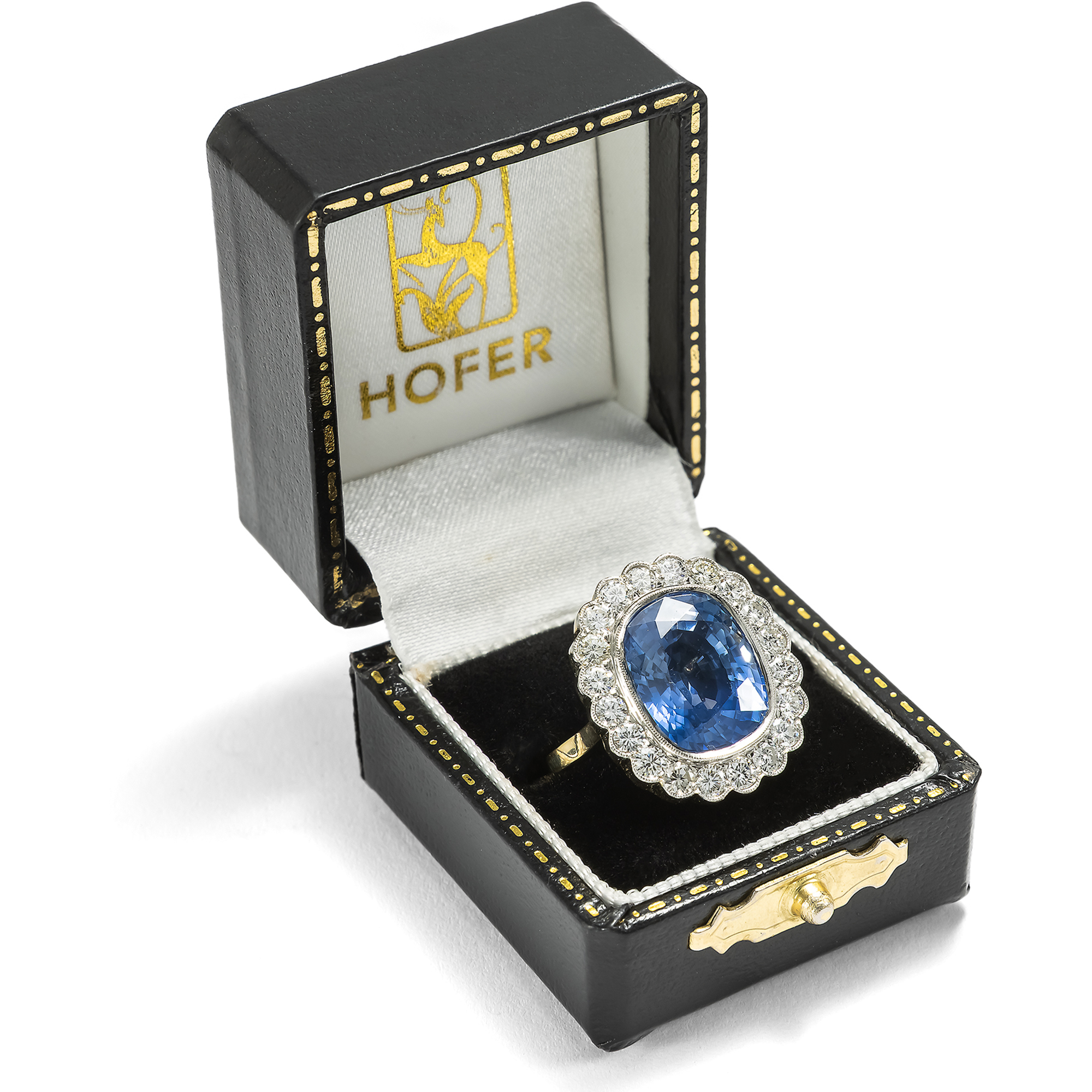 Kostbarer Ring mit großem Ceylon-Saphir & Diamanten, aus unserer Werkstatt Kostbarer Ring mit großem Ceylon-Saphir & Diamanten, aus unserer Werkstatt