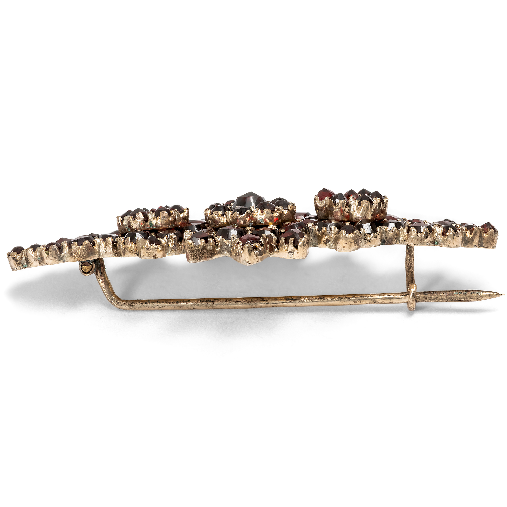 Antike Brosche mit Böhmischen Granaten in Tombak, um 1890 Antike Brosche mit Böhmischen Granaten in Tombak, um 1890