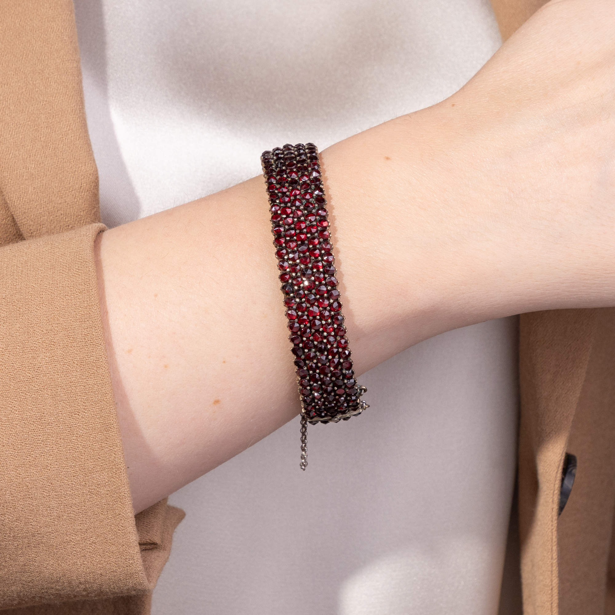 Elegant Bohemian Garnet Bangle, c. 1880 Elegant Bohemian Garnet Bangle, c. 1880