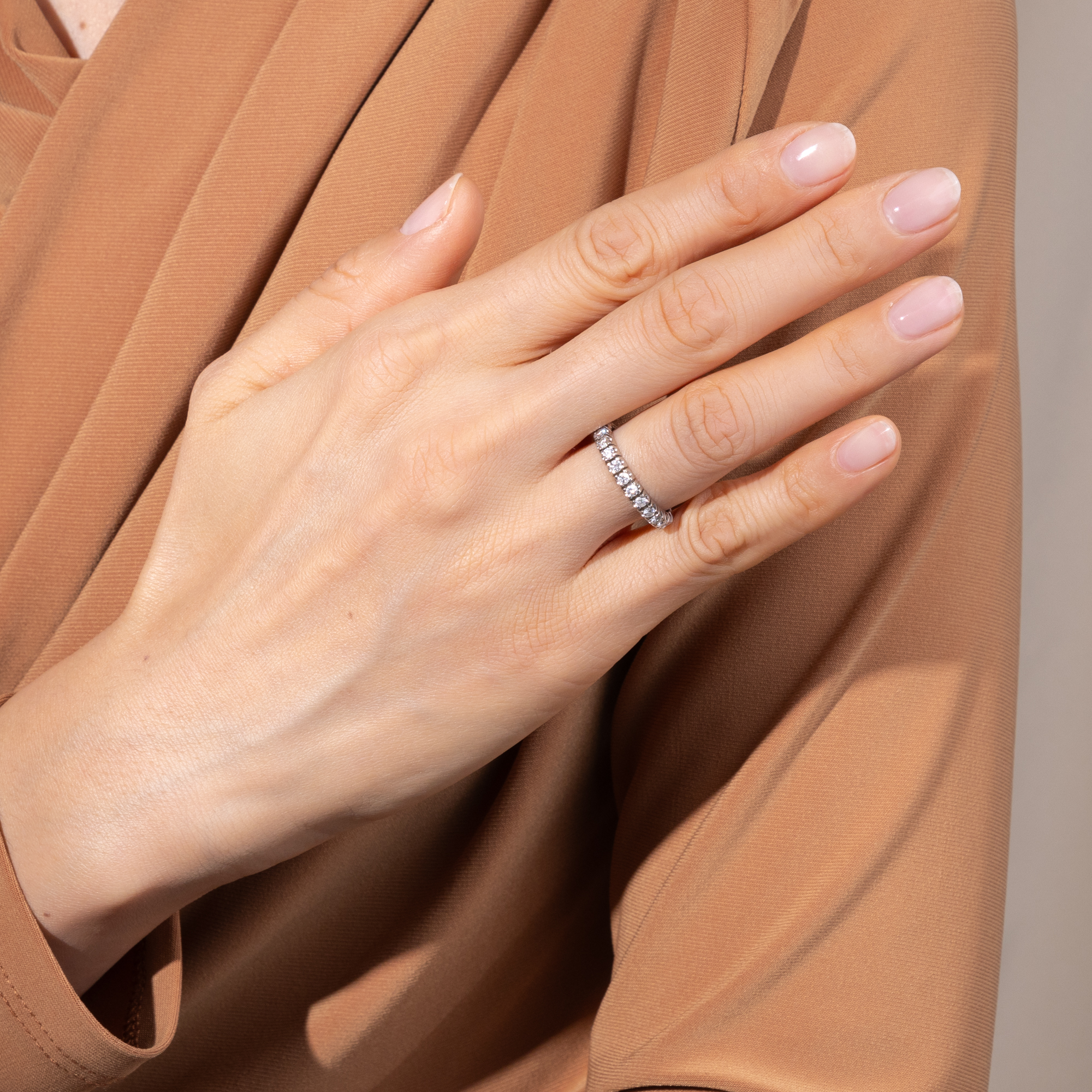 Vintage Memoryring aus Weißgold mit 1,25 ct Brillanten, RW 55,5, um 1990 Vintage Memoryring aus Weißgold mit 1,25 ct Brillanten, RW 55,5, um 1990