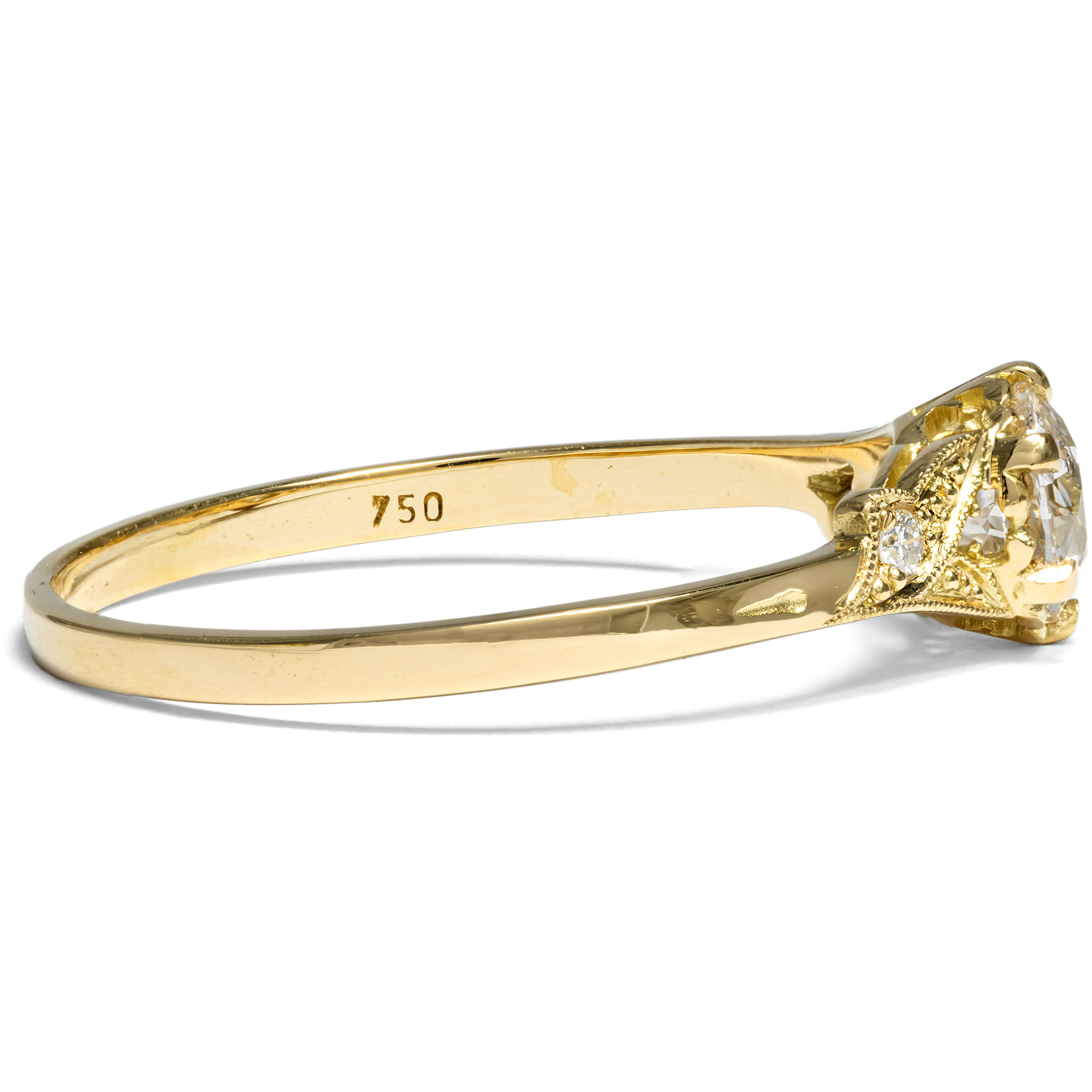 Unworn ring with champagne-colored 0.61 ct old-cut diamond from our workshop Unworn ring with champagne-colored 0.61 ct old-cut diamond from our workshop