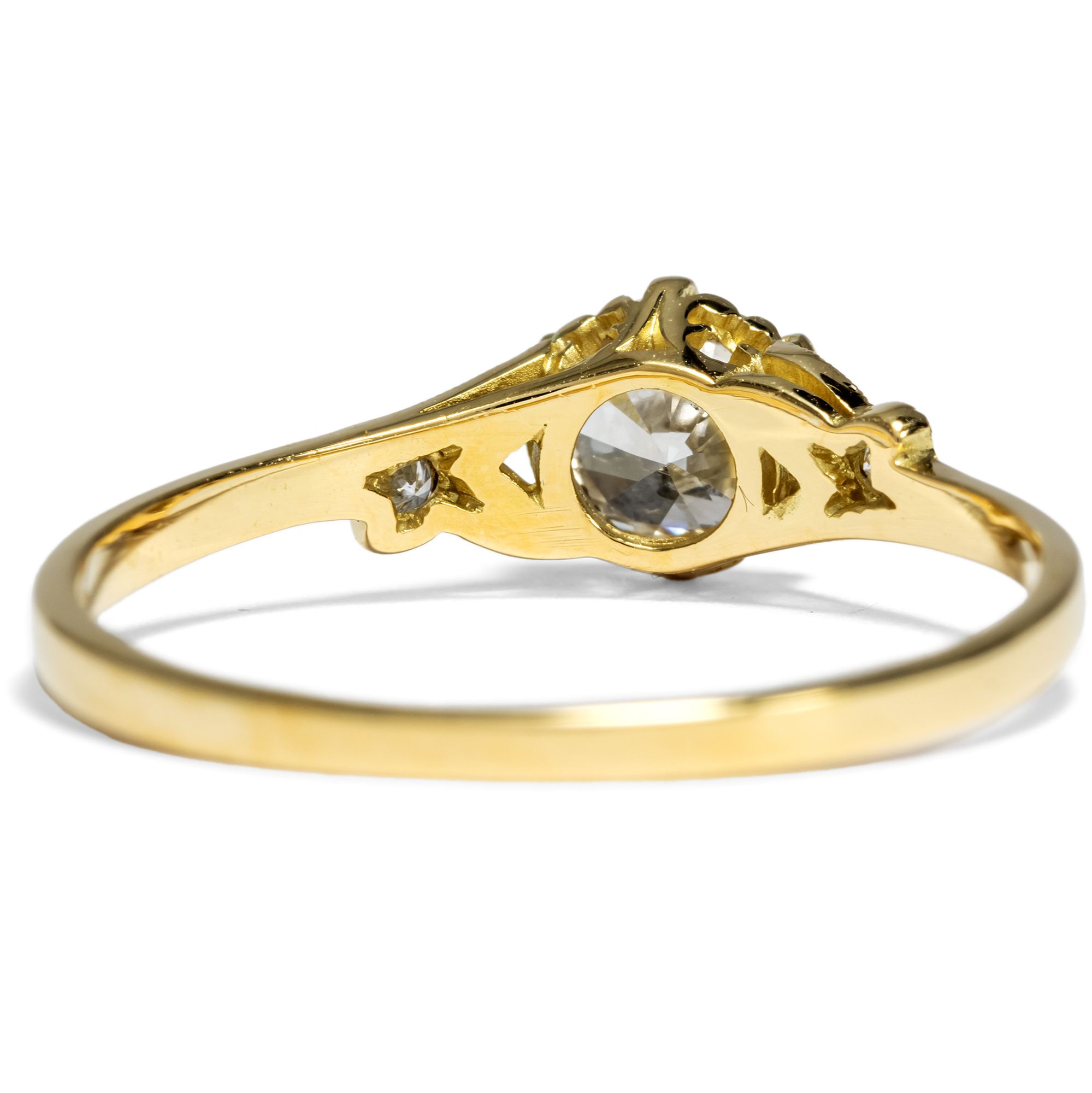 Unworn ring with champagne-colored 0.61 ct old-cut diamond from our workshop Unworn ring with champagne-colored 0.61 ct old-cut diamond from our workshop