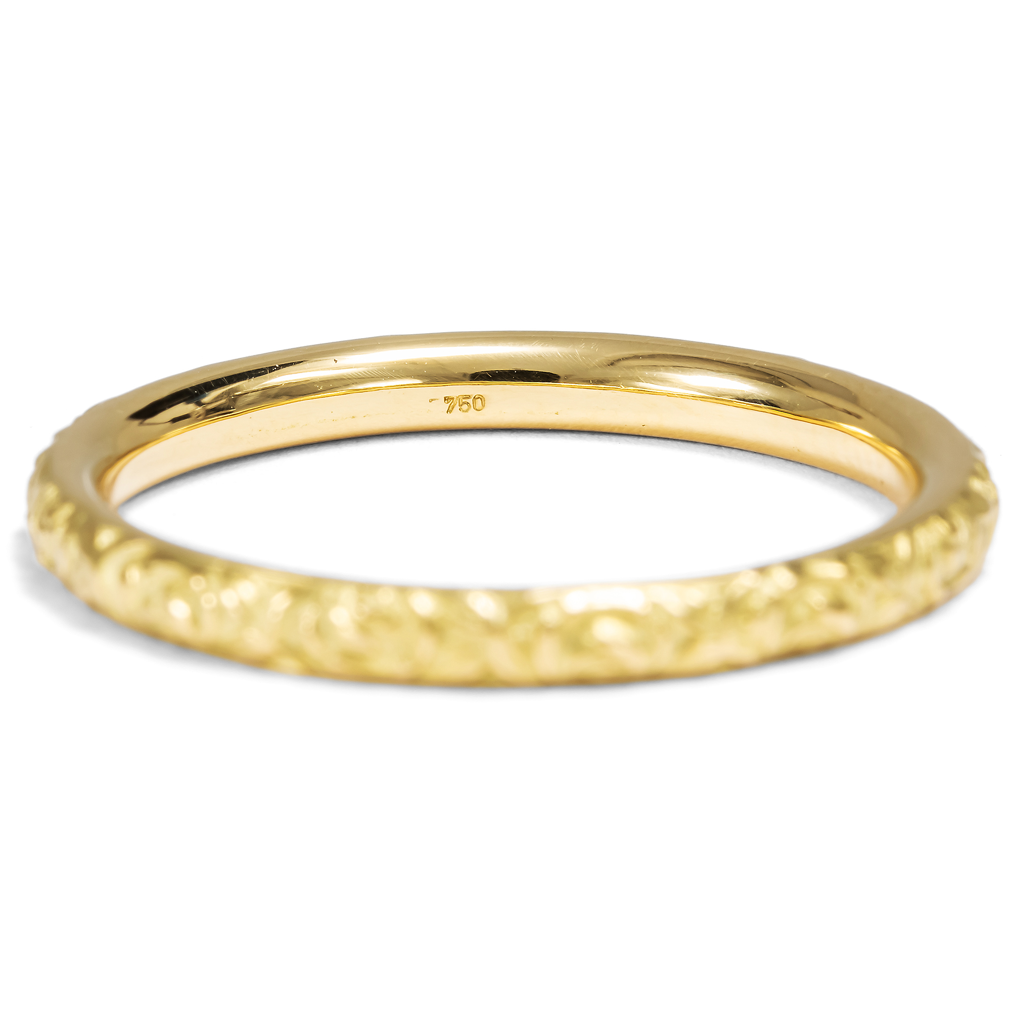 Schmaler Ring aus hochkarätigem Gold aus unserer Werkstatt Schmaler Ring aus hochkarätigem Gold aus unserer Werkstatt