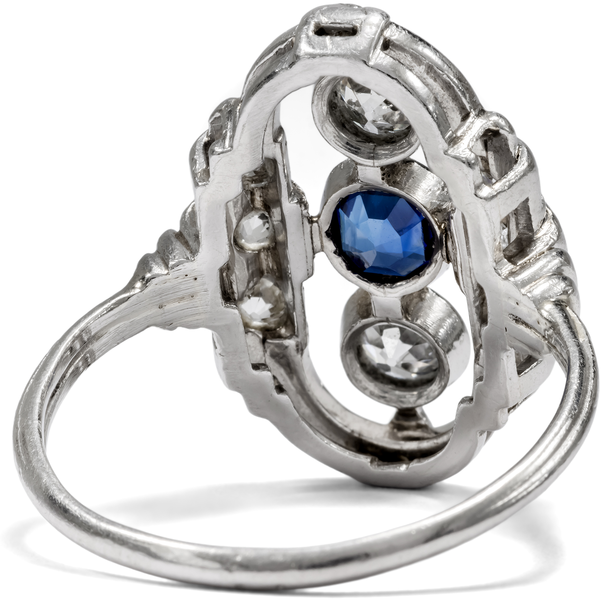Antiker Platinring mit Saphir & Diamanten, Art Déco um 1930 Antiker Platinring mit Saphir & Diamanten, Art Déco um 1930