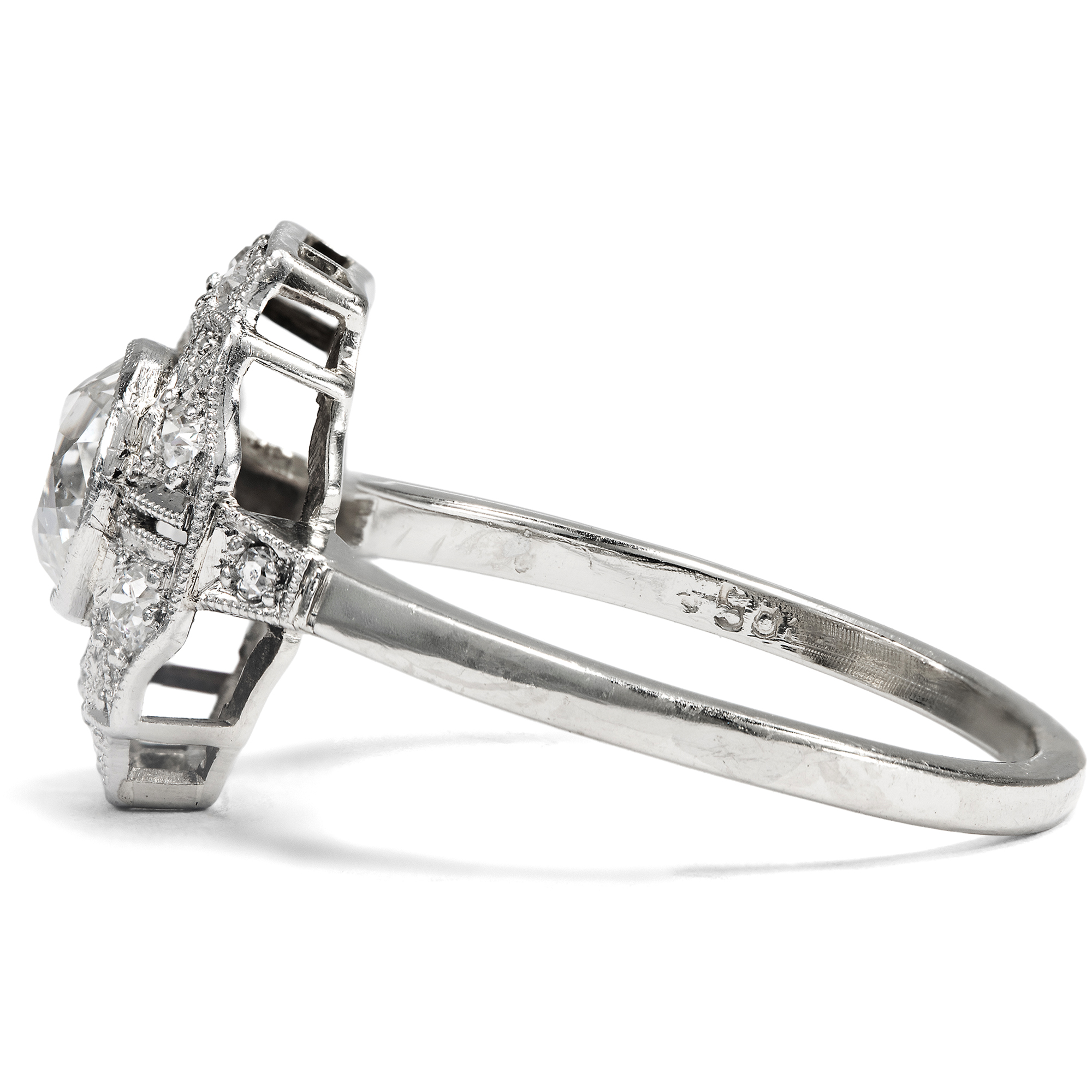 Elegant Diamond Ring in Platinum and White Gold, Czechoslovakia, c. 1935 Elegant Diamond Ring in Platinum and White Gold, Czechoslovakia, c. 1935