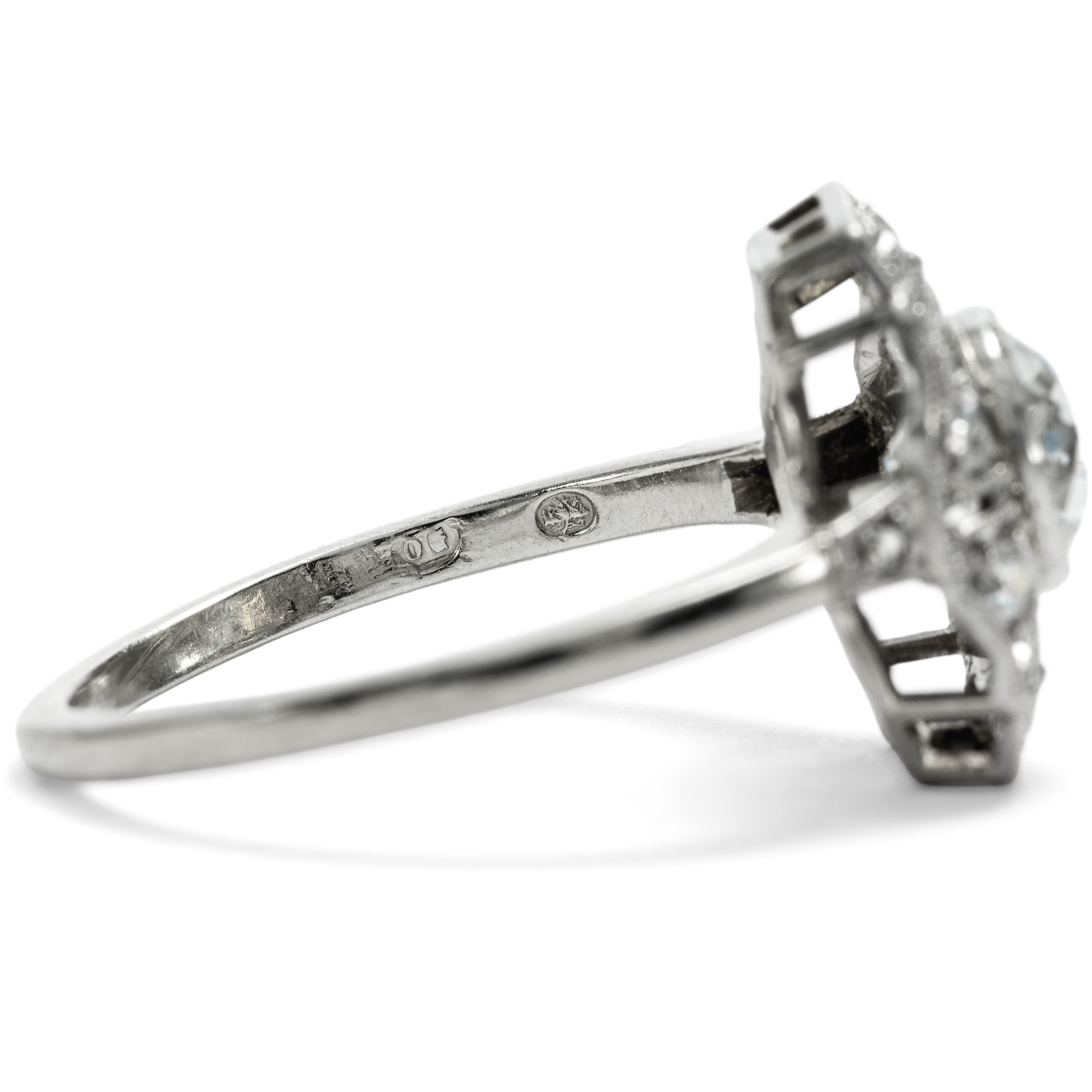 Elegant Diamond Ring in Platinum and White Gold, Czechoslovakia, c. 1935 Elegant Diamond Ring in Platinum and White Gold, Czechoslovakia, c. 1935