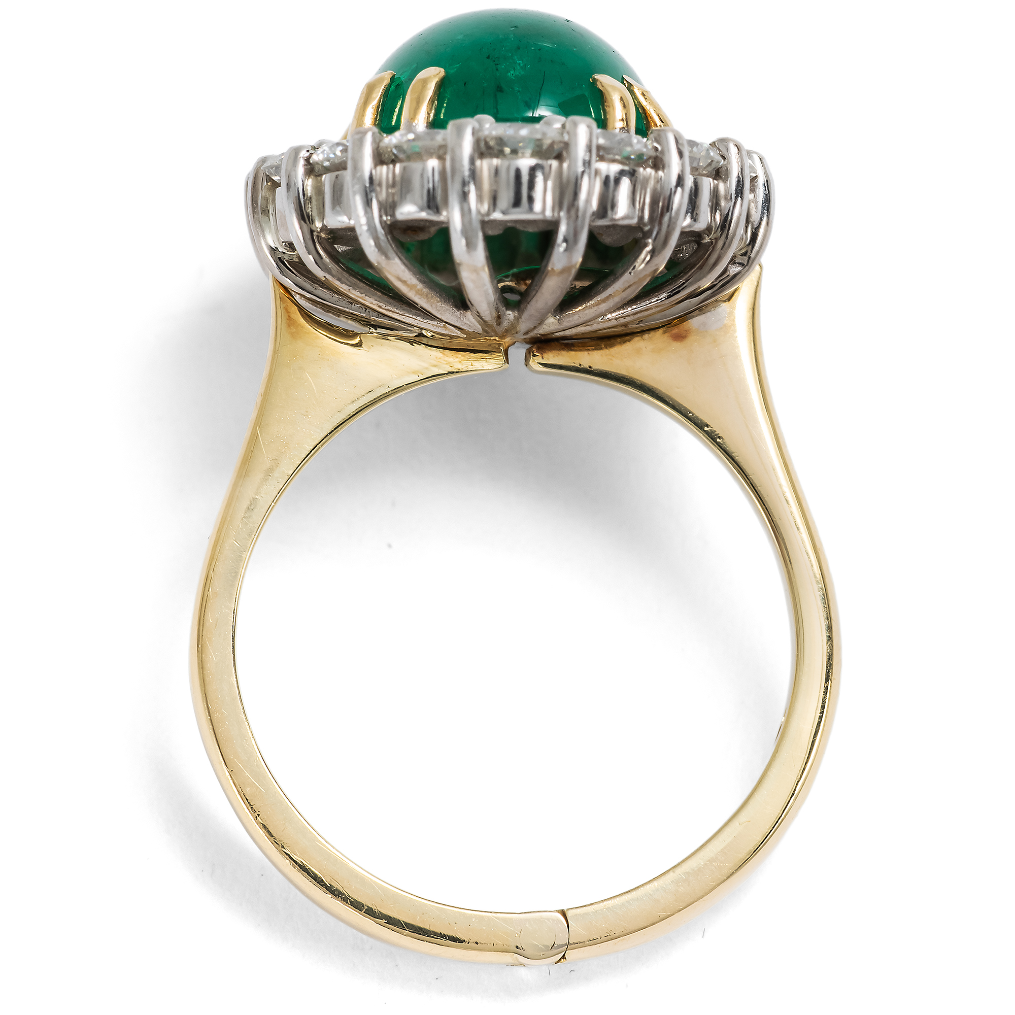 Luxurious Colombian Emerald and Diamond Ring, c. 1980s Luxurious Colombian Emerald and Diamond Ring, c. 1980s