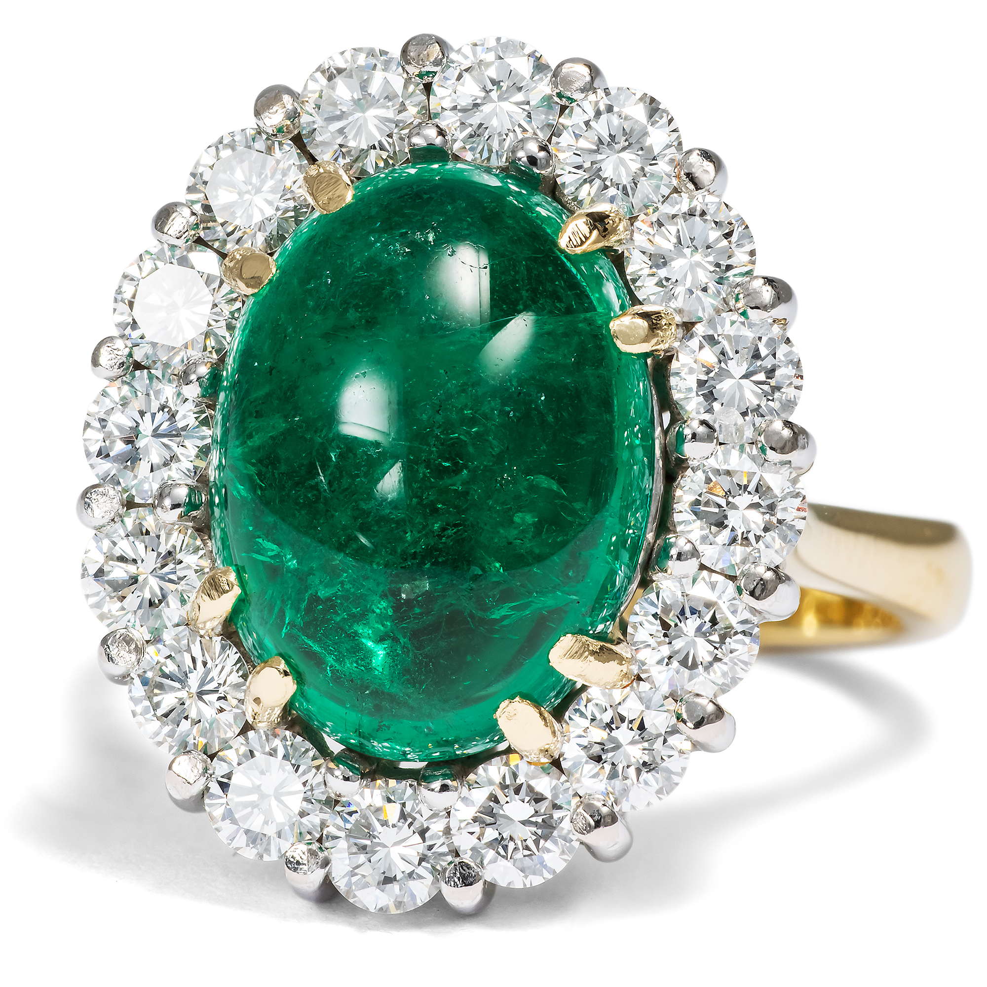 Luxurious Colombian Emerald and Diamond Ring, c. 1980s Luxurious Colombian Emerald and Diamond Ring, c. 1980s