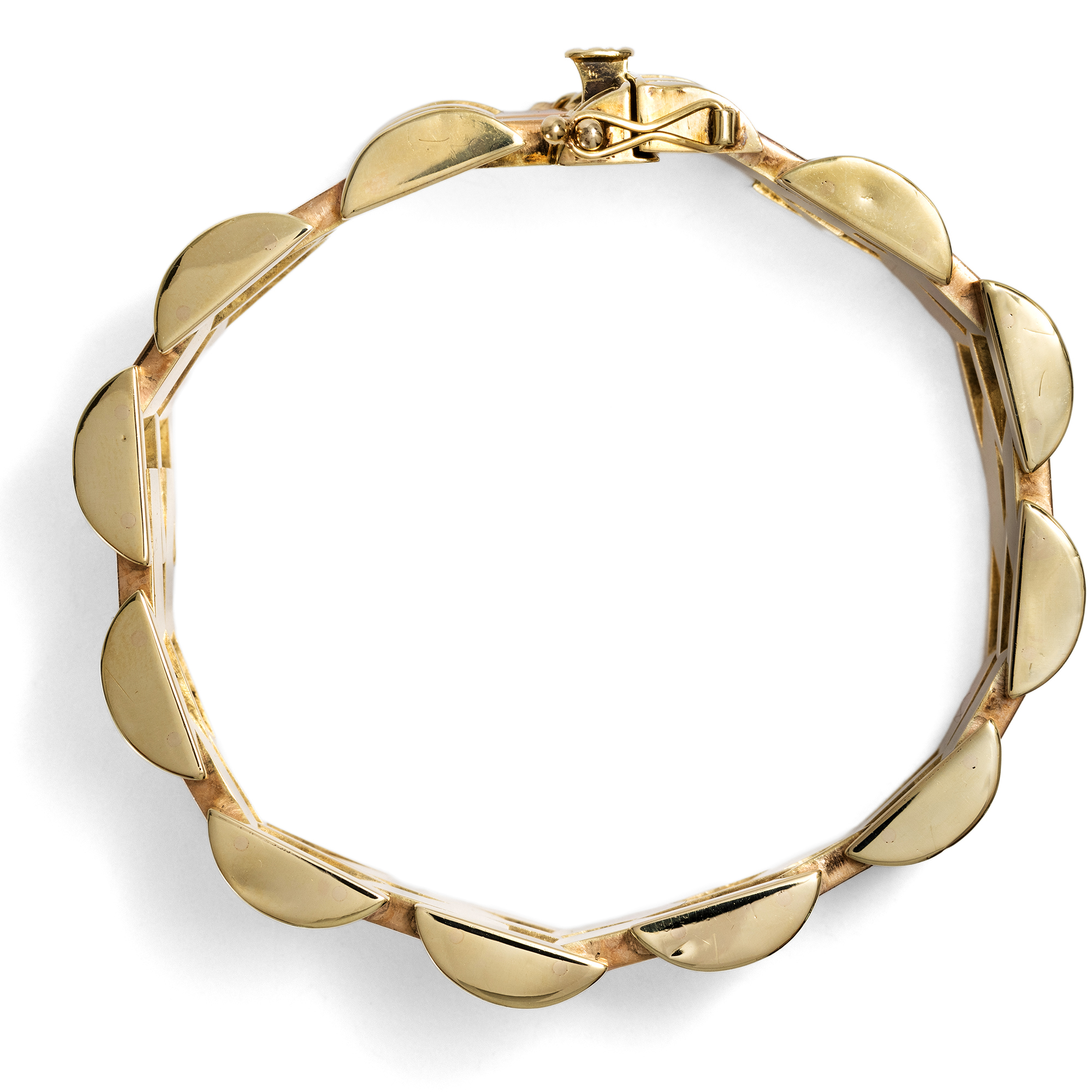 Wide Retro Style Bracelet in Rose Gold and Yellow Gold, c. 1950s Wide Retro Style Bracelet in Rose Gold and Yellow Gold, c. 1950s