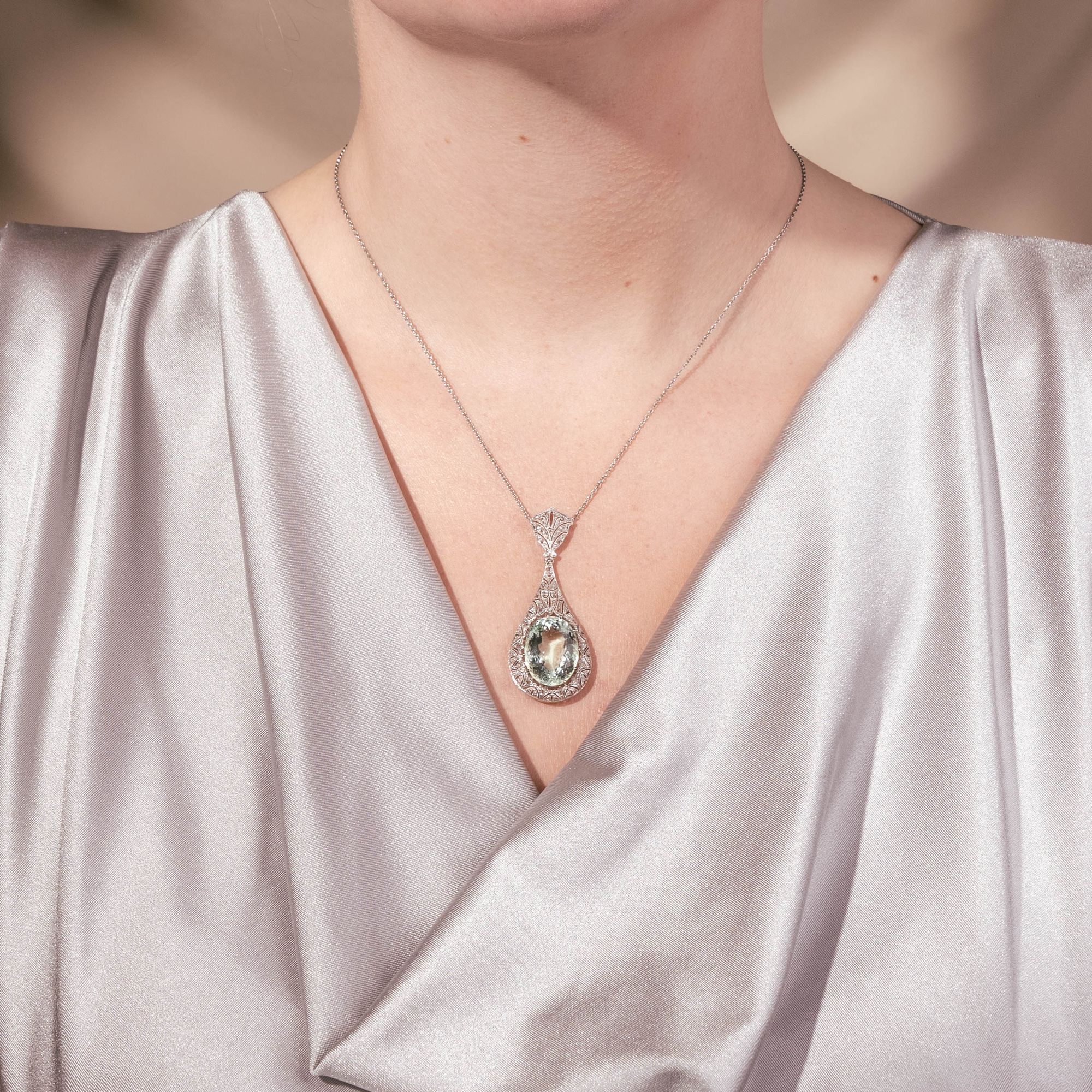 Unique Necklace with Heliodor and Diamonds in Platinum on Gold, c. 1920 & later Unique Necklace with Heliodor and Diamonds in Platinum on Gold, c. 1920 & later