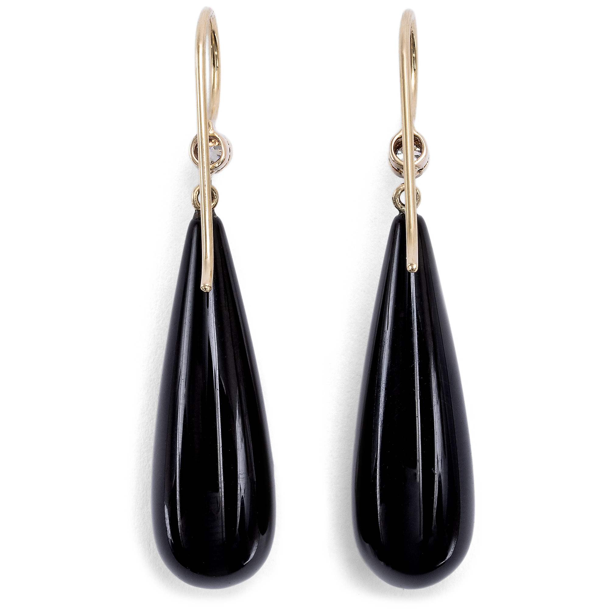 Ohrhänger aus Onyx & Altschliff-Diamanten in Gold & Platin, aus unserer Werkstatt Ohrhänger aus Onyx & Altschliff-Diamanten in Gold & Platin, aus unserer Werkstatt