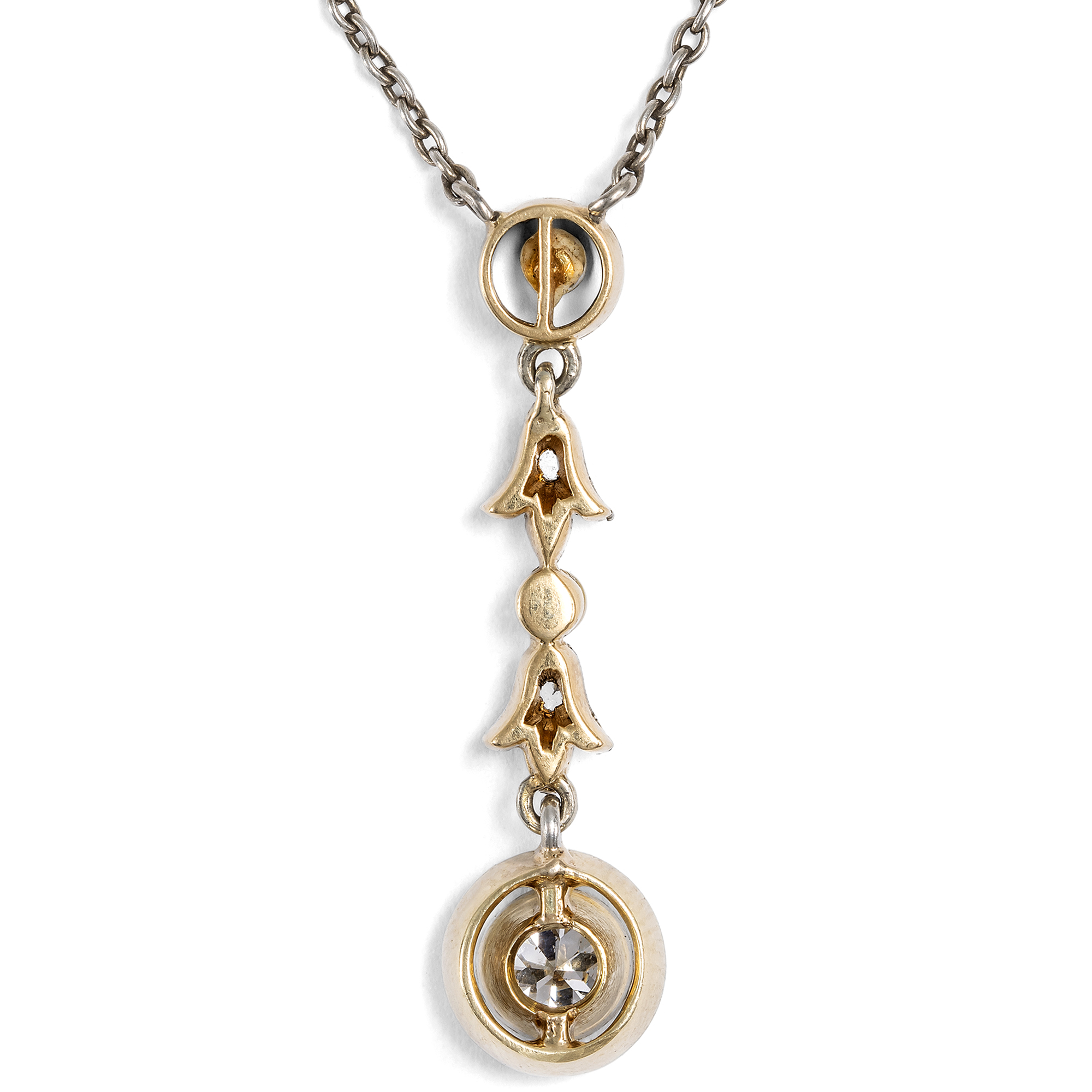 Elegantes Collier mit Diamanten & Perlen in Platin auf Gold, um 1915 Elegantes Collier mit Diamanten & Perlen in Platin auf Gold, um 1915