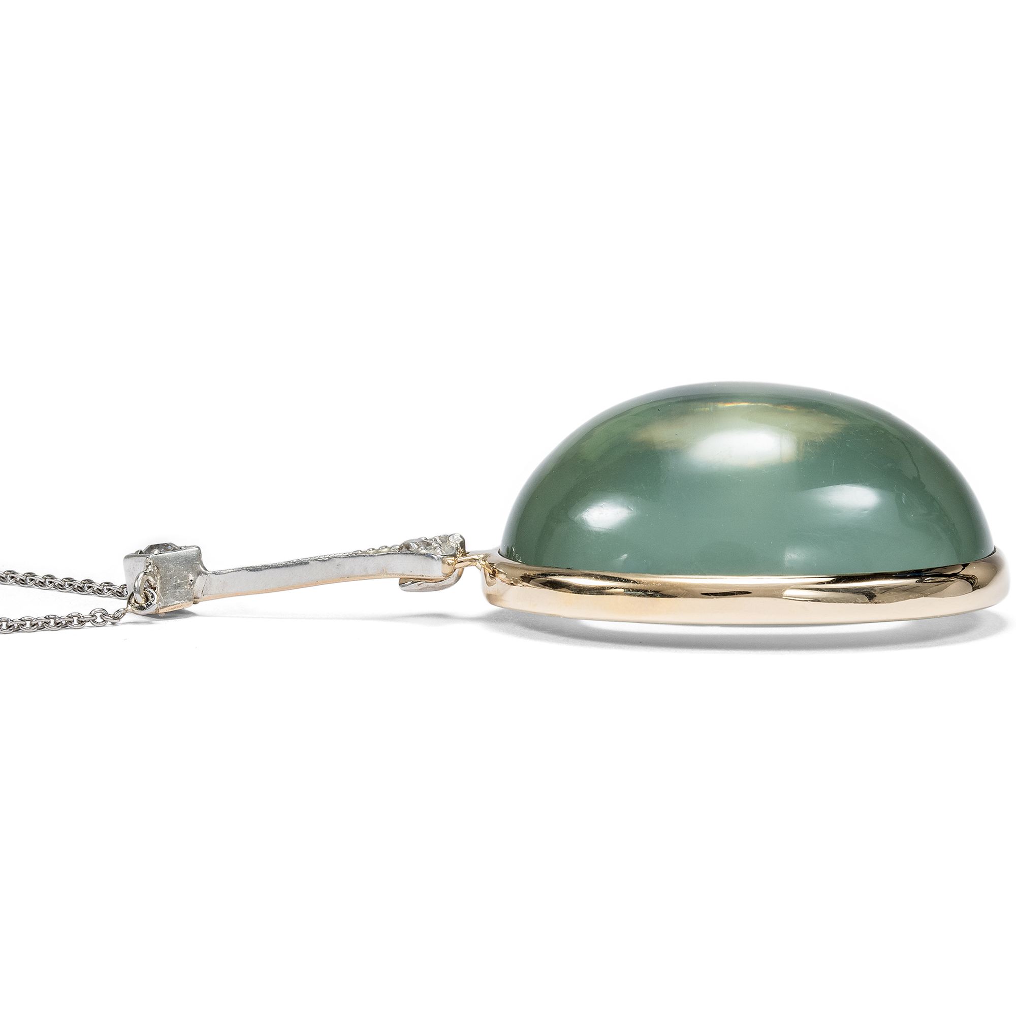 Fabelhaftes Collier aus unserer Werkstatt mit großem Mondstein & Diamanten Fabelhaftes Collier aus unserer Werkstatt mit großem Mondstein & Diamanten