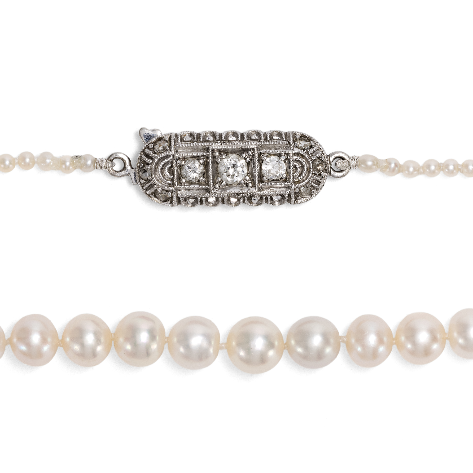 Antikes Collier aus Naturperlen in Prinzess-Länge, um 1935 Antikes Collier aus Naturperlen in Prinzess-Länge, um 1935