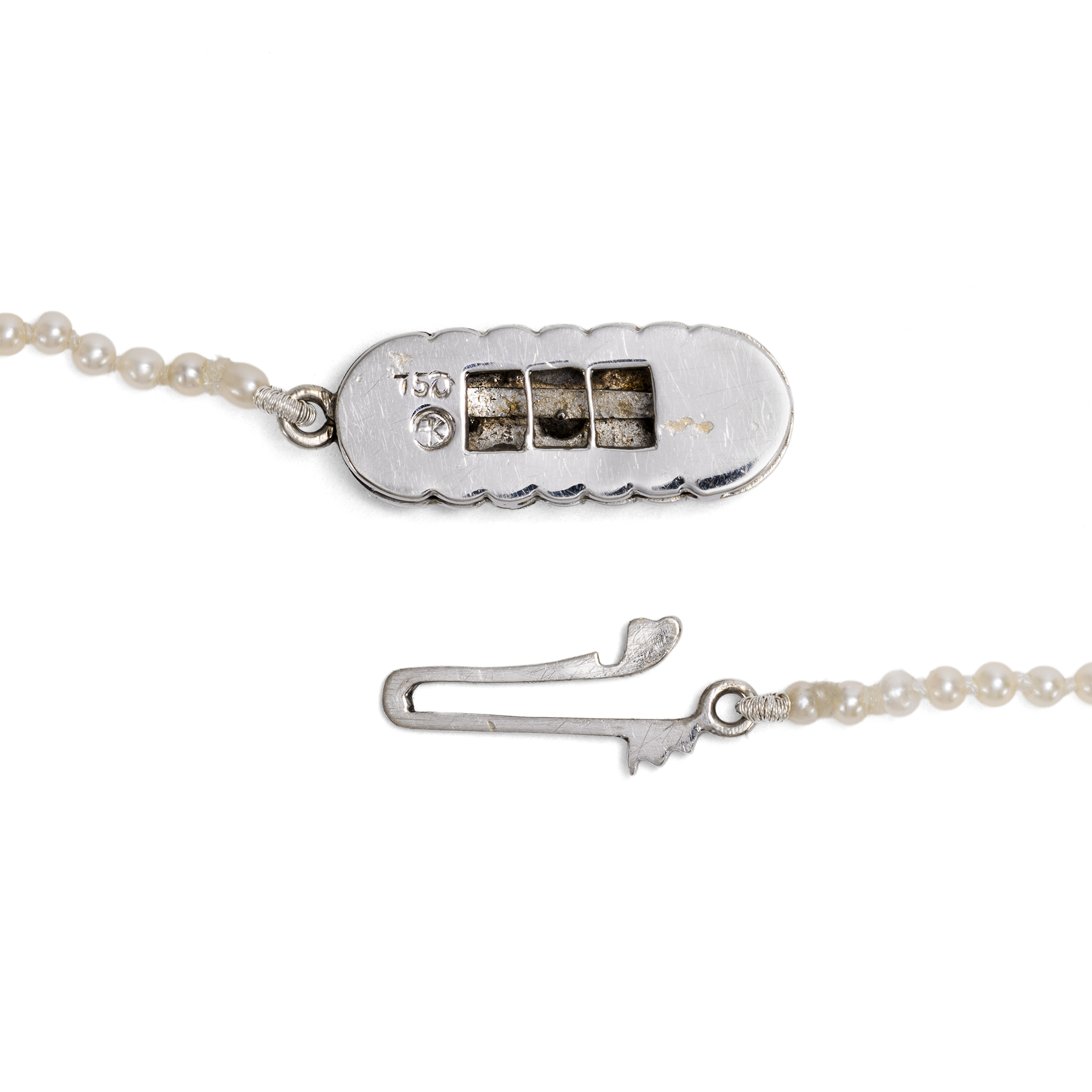 Antikes Collier aus Naturperlen in Prinzess-Länge, um 1935 Antikes Collier aus Naturperlen in Prinzess-Länge, um 1935