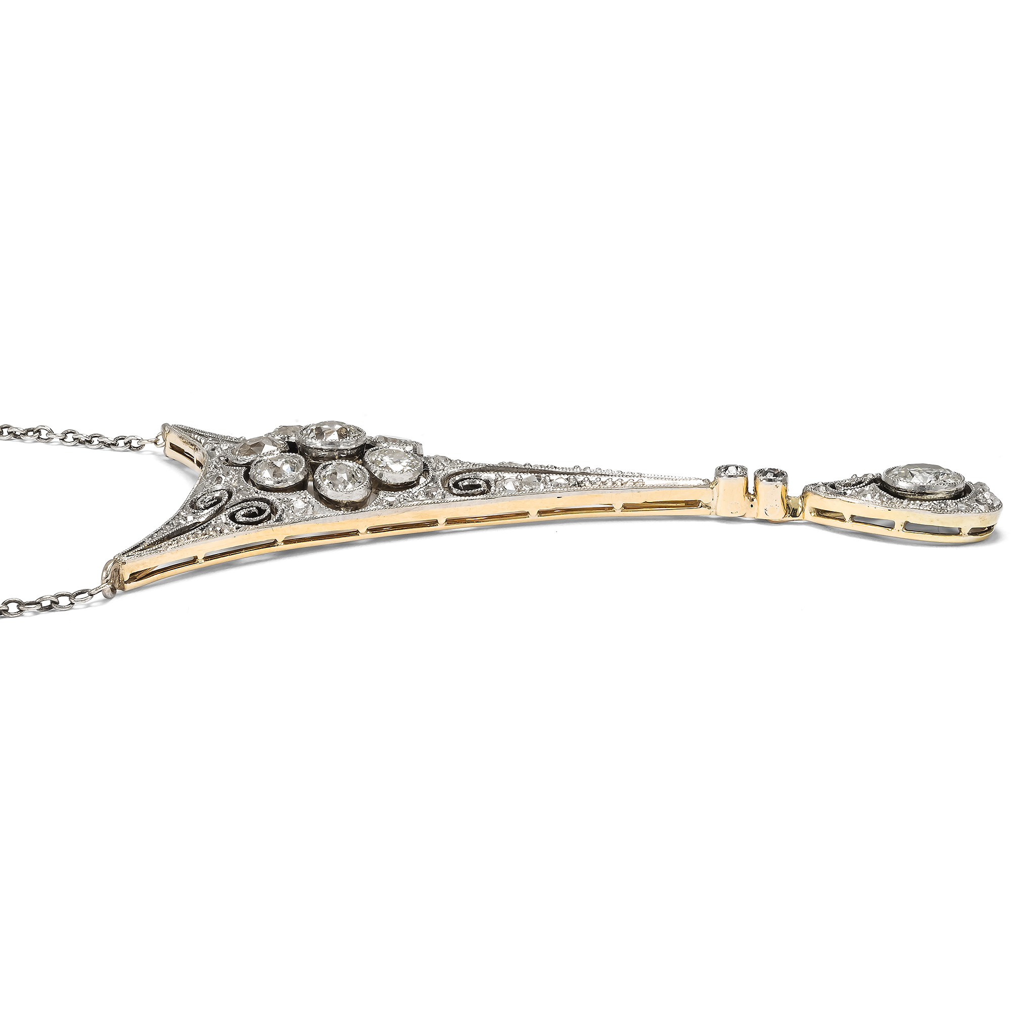 Außergewöhnliches Collier mit Diamanten in Platin auf Gold, um 1920 Außergewöhnliches Collier mit Diamanten in Platin auf Gold, um 1920
