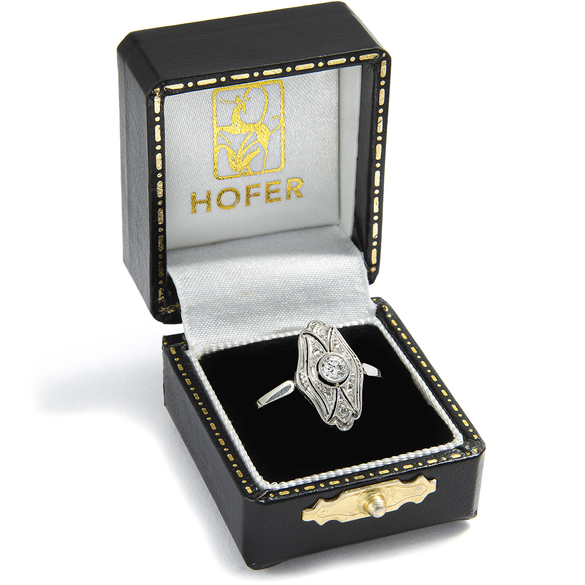 Classic Déco Plaque Ring with Diamonds in White Gold and Platinum, c. 1930s Classic Déco Plaque Ring with Diamonds in White Gold and Platinum, c. 1930s