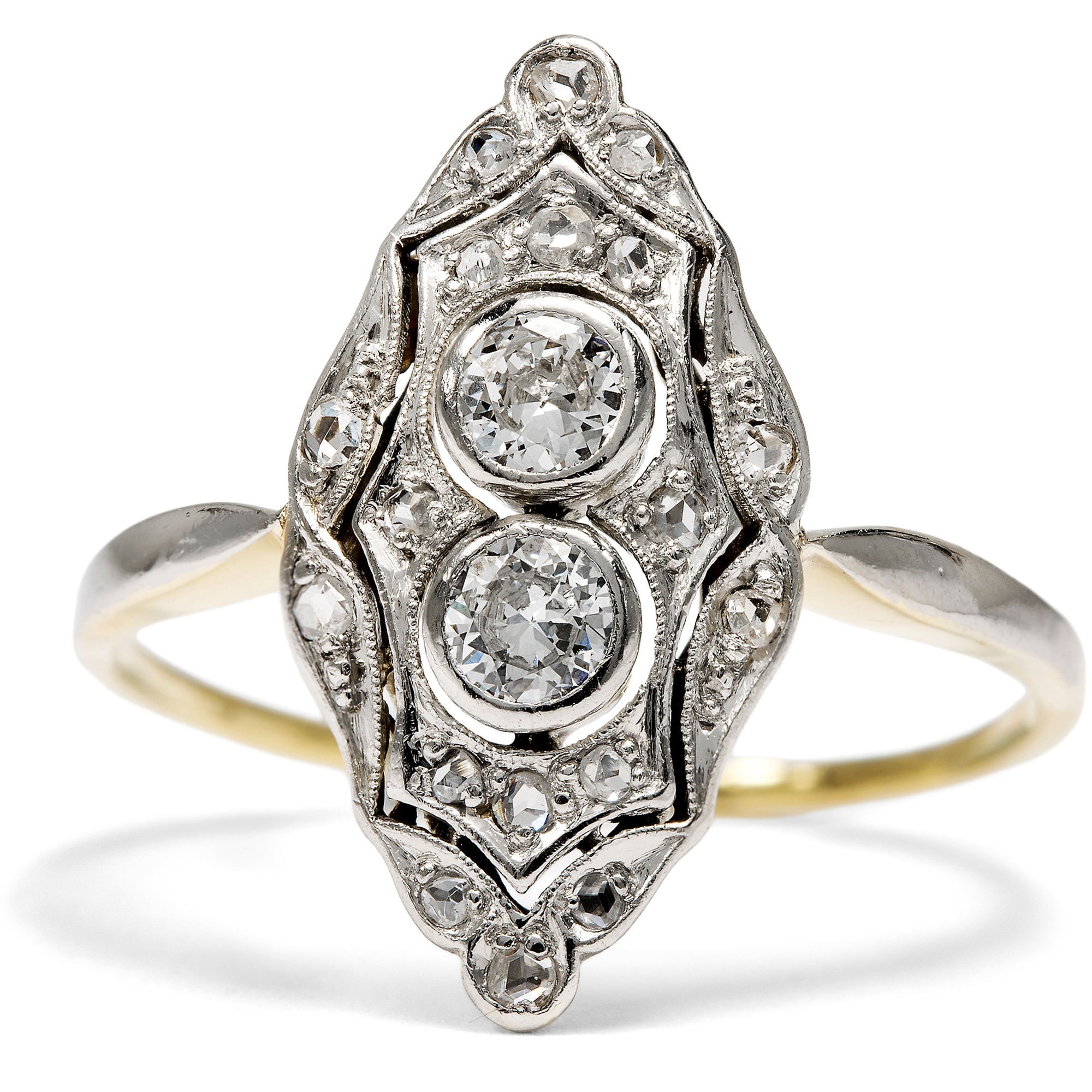 Zarter Ring des Art Déco mit Diamanten in Gold & Platin, Berlin um 1925 Zarter Ring des Art Déco mit Diamanten in Gold & Platin, Berlin um 1925