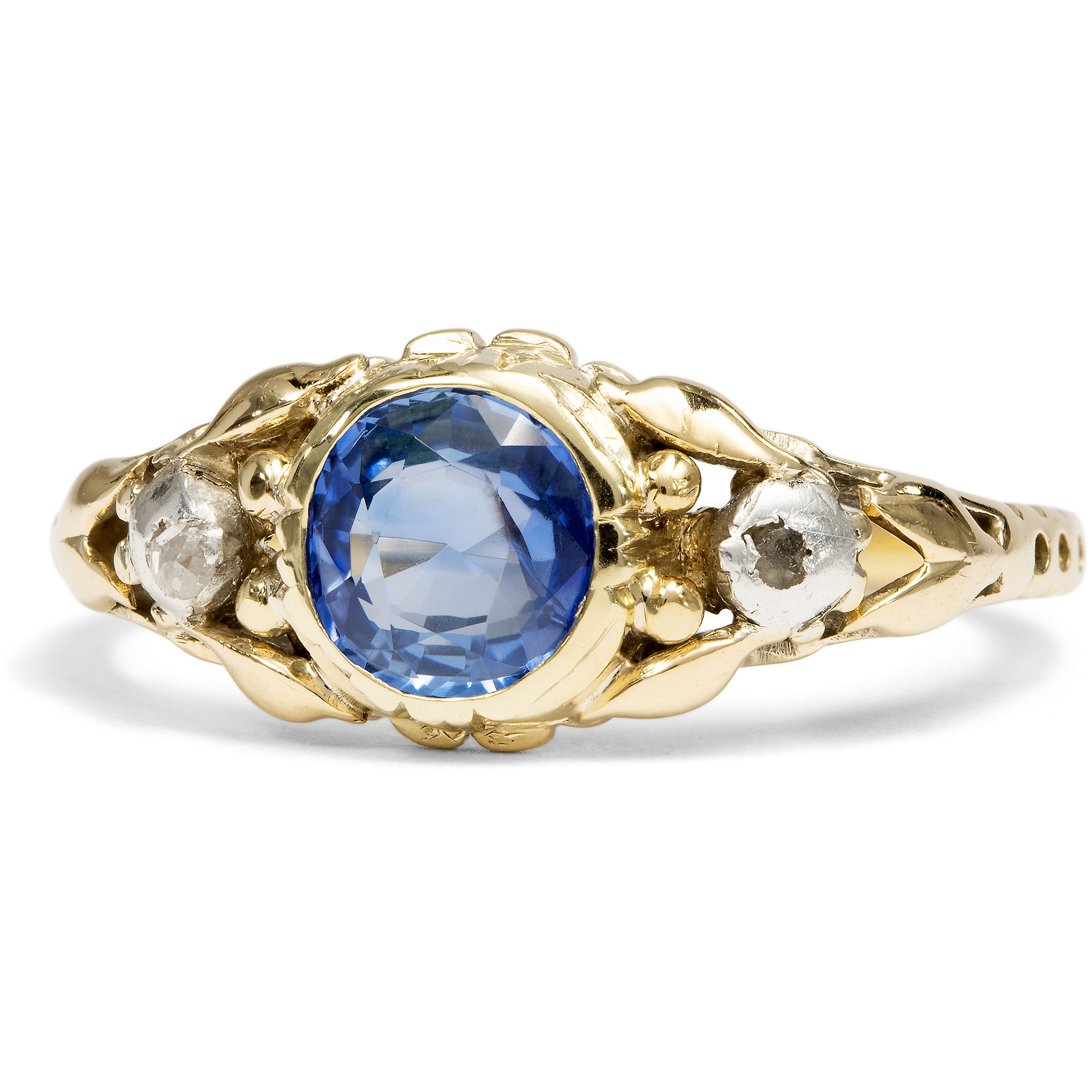 Delicate Antique Ring with Sapphire & Diamonds in Gold & Silver, c. 1920 Delicate Antique Ring with Sapphire & Diamonds in Gold & Silver, c. 1920