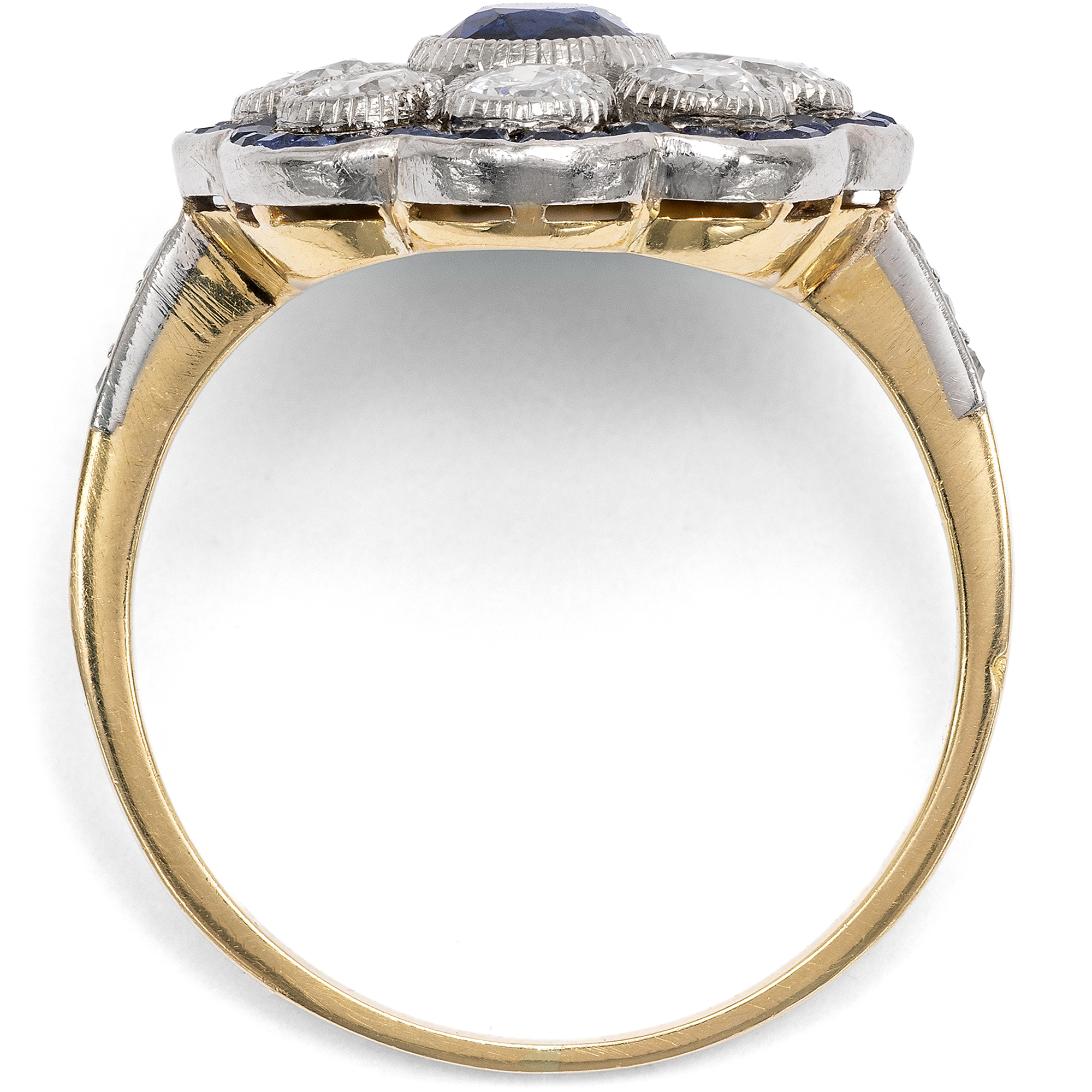 Romantischer Ring mit Saphiren & Diamanten in Platin & Gold, um 1910 Romantischer Ring mit Saphiren & Diamanten in Platin & Gold, um 1910