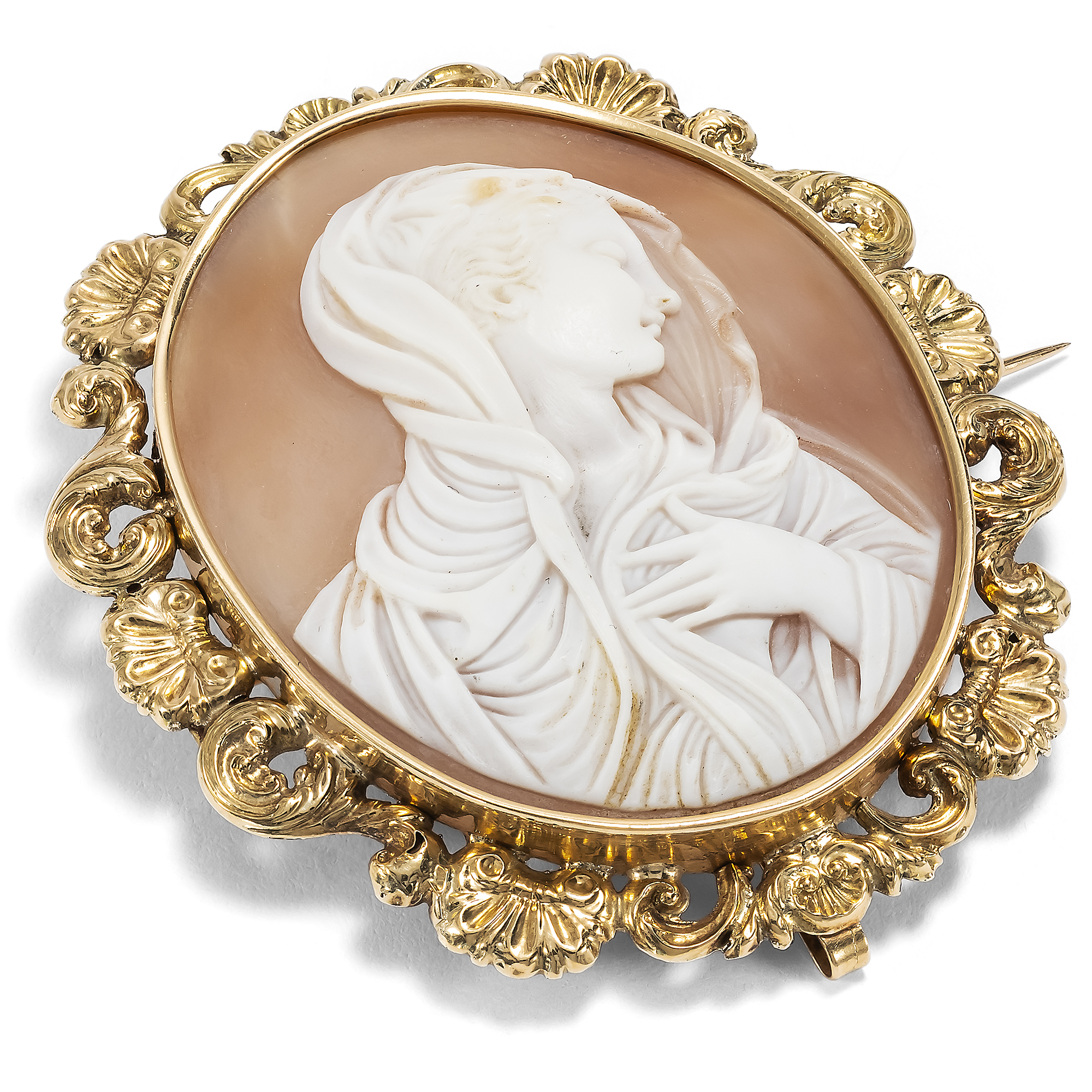 Antique Cameo Demi-Parure of Day-and-Night-Earrings and a Brooch, Strasbourg, c. 1840 Antique Cameo Demi-Parure of Day-and-Night-Earrings and a Brooch, Strasbourg, c. 1840