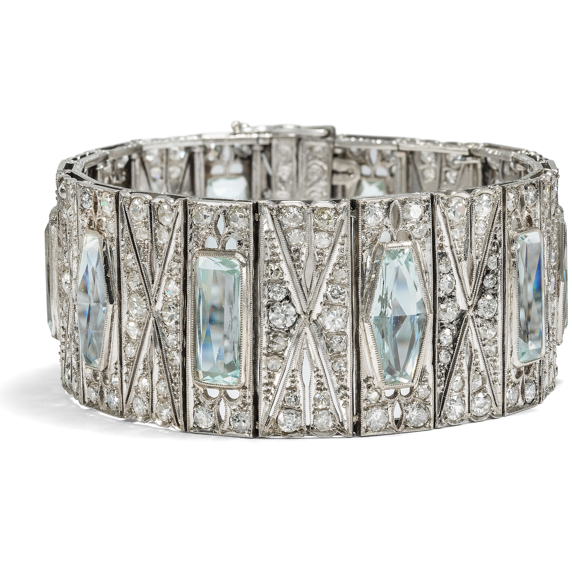 Elegantes Armband mit Aquamarinen & Diamanten des Art Déco, Wien, 1940er Jahre Elegantes Armband mit Aquamarinen & Diamanten des Art Déco, Wien, 1940er Jahre
