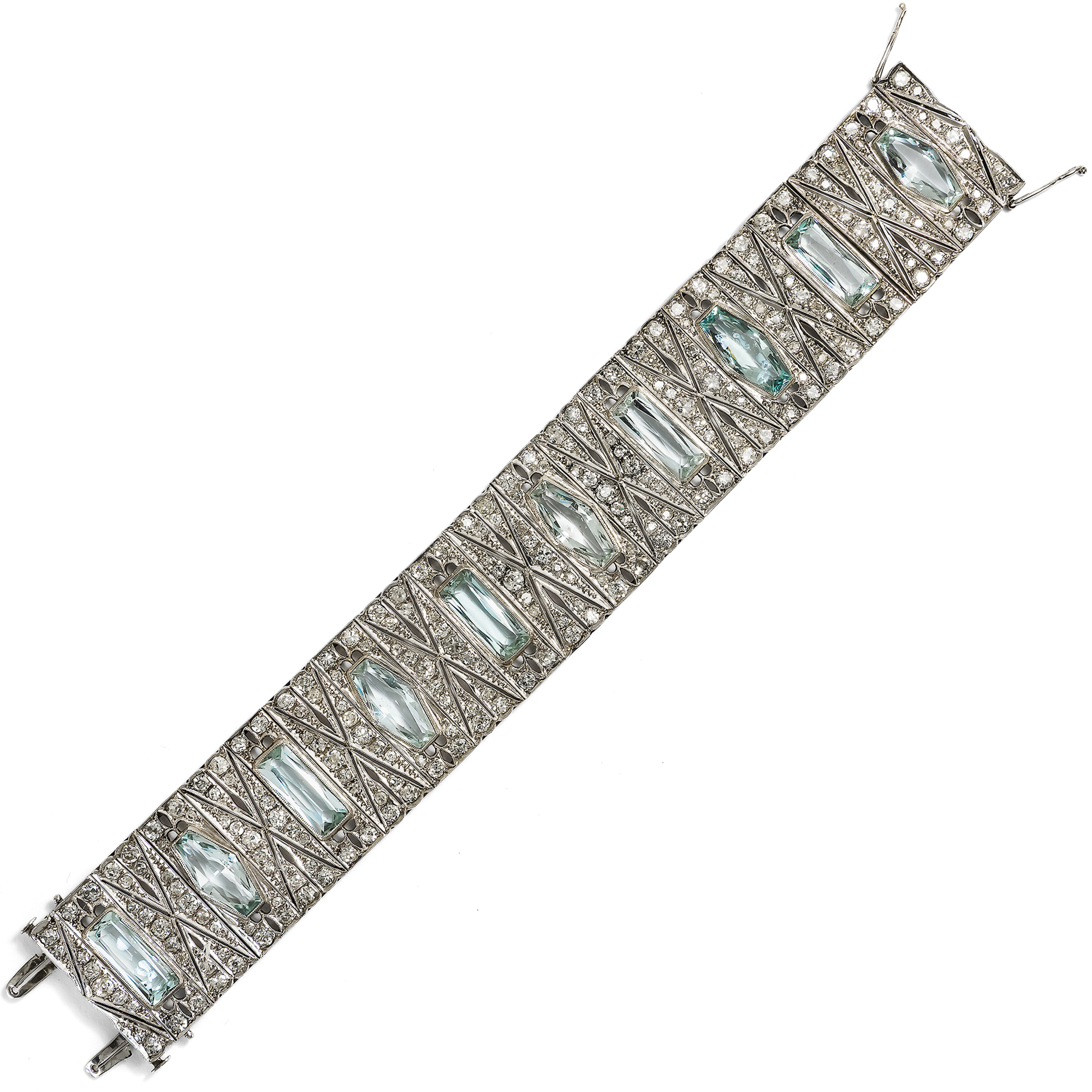 Elegantes Armband mit Aquamarinen & Diamanten des Art Déco, Wien, 1940er Jahre Elegantes Armband mit Aquamarinen & Diamanten des Art Déco, Wien, 1940er Jahre