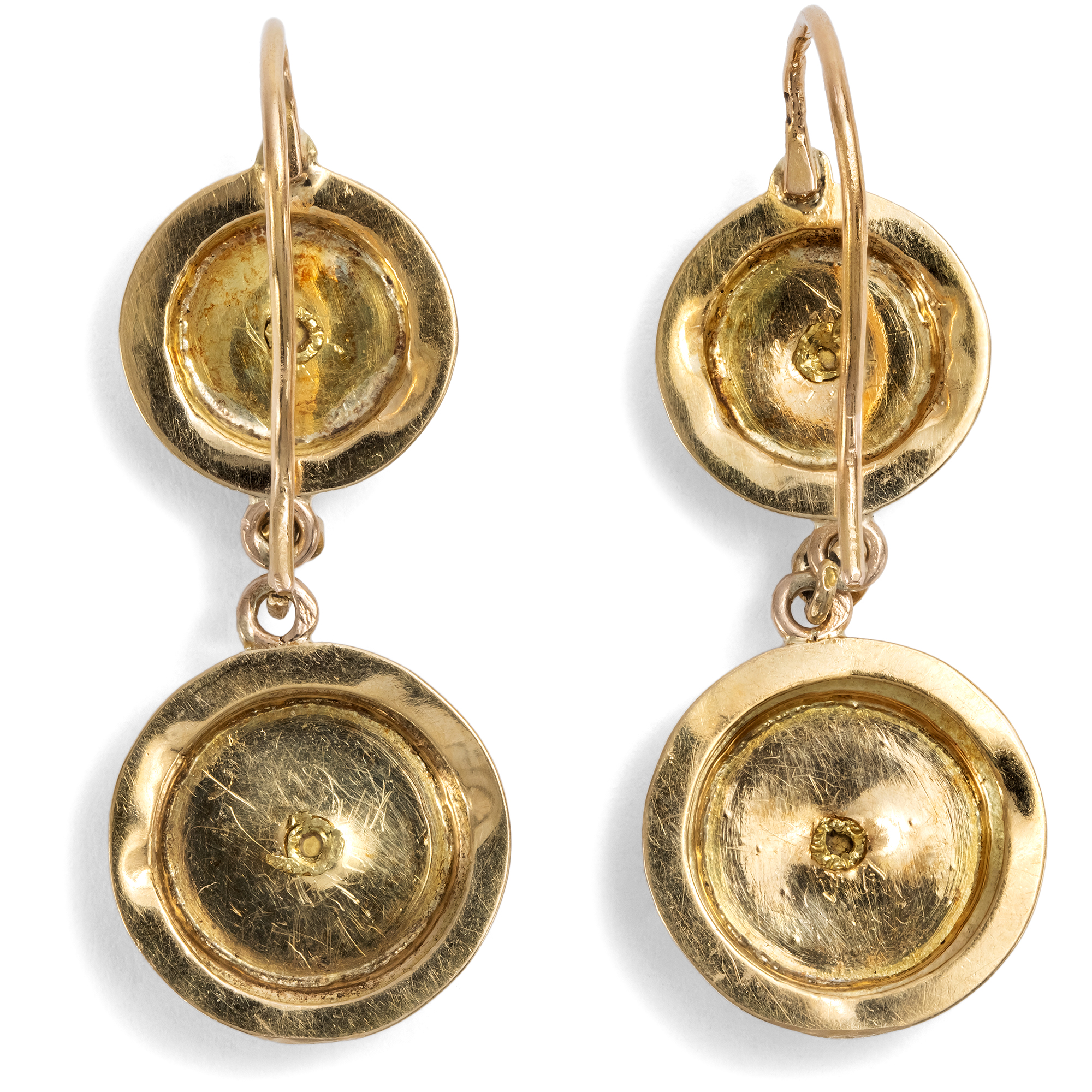 Goldene Ohrringe mit Perlen und griechischen Mäandern, Paris um 1870 Goldene Ohrringe mit Perlen und griechischen Mäandern, Paris um 1870