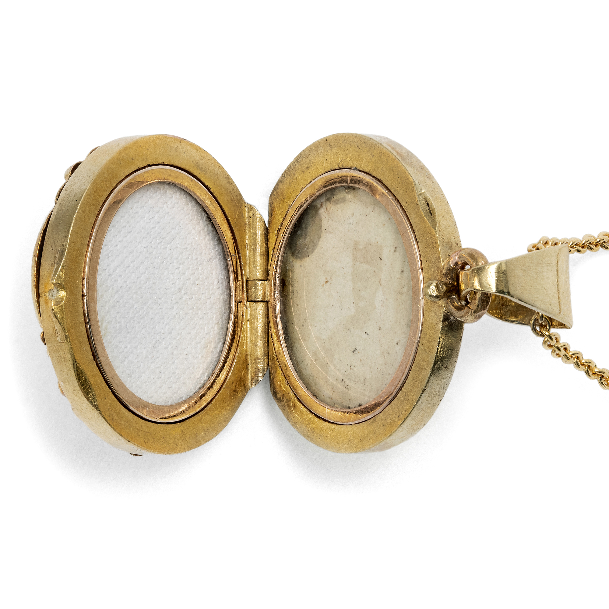 Enchanting Antique Locket with Enamel Painting on Gold, c. 1890 Enchanting Antique Locket with Enamel Painting on Gold, c. 1890