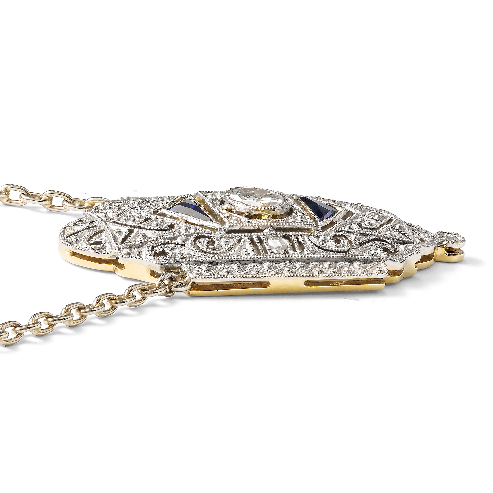 Feines Collier des Art Déco mit Diamanten in Gold & Platin, um 1930 Feines Collier des Art Déco mit Diamanten in Gold & Platin, um 1930