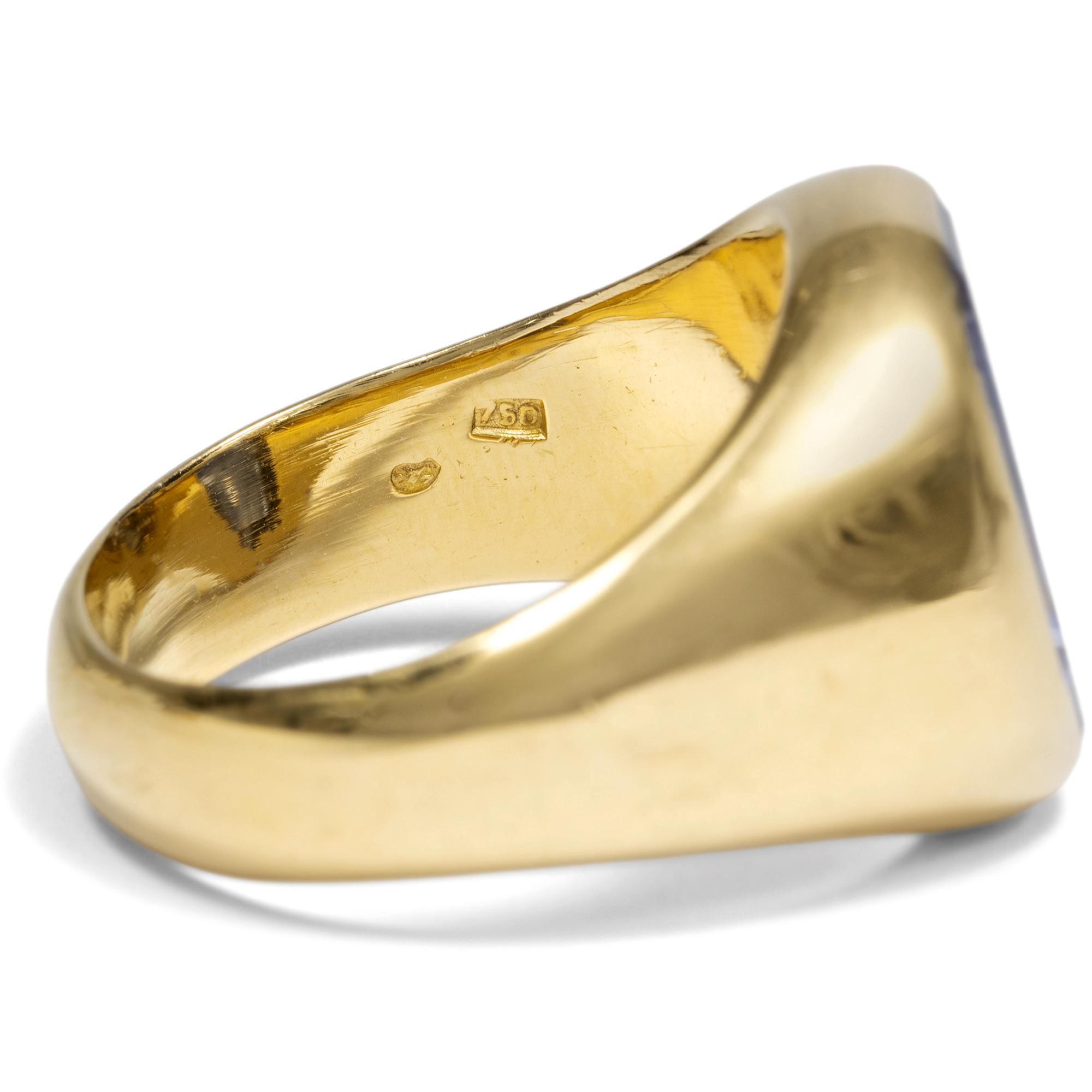 Spektakulärer Siegelring aus Gold mit Wappen in Saphir, Wien um 1960 Spektakulärer Siegelring aus Gold mit Wappen in Saphir, Wien um 1960
