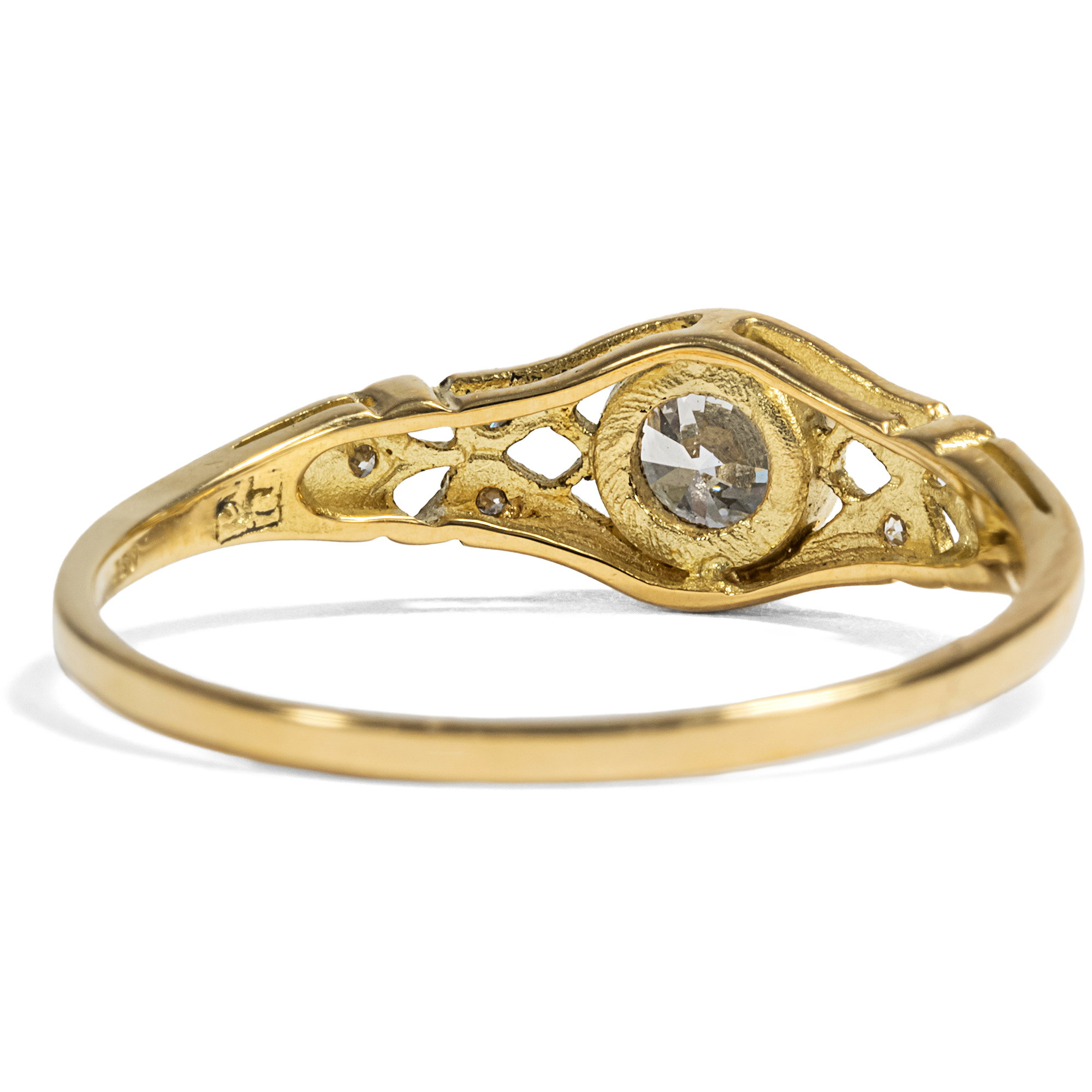 Ungetragener Ring mit lupenreinem 0,30 ct GIA Brillant in Gold aus unserer Werkstatt Ungetragener Ring mit lupenreinem 0,30 ct GIA Brillant in Gold aus unserer Werkstatt
