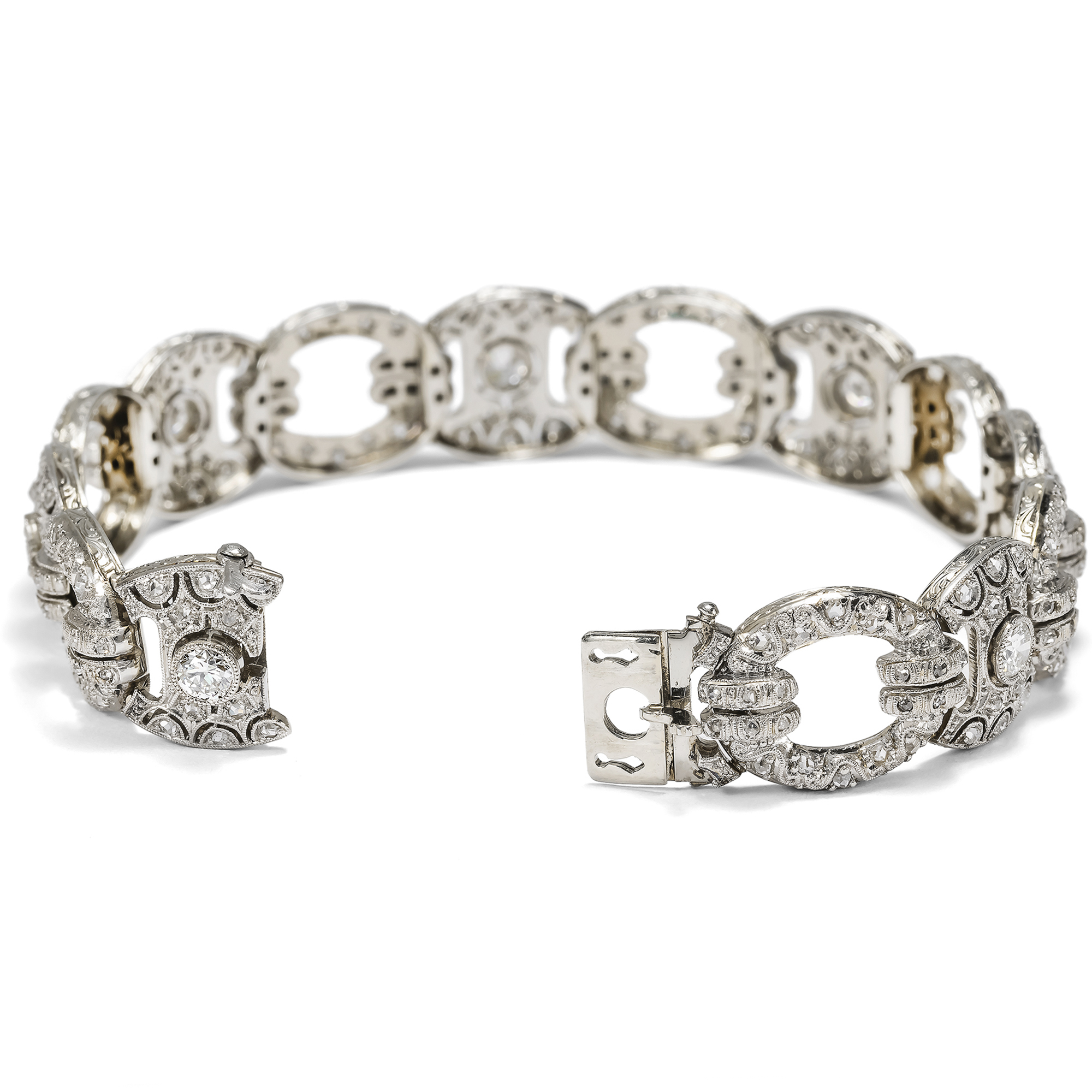 Elegantes Armband mit Diamanten in Weißgold & Platin, um 1930 Elegantes Armband mit Diamanten in Weißgold & Platin, um 1930