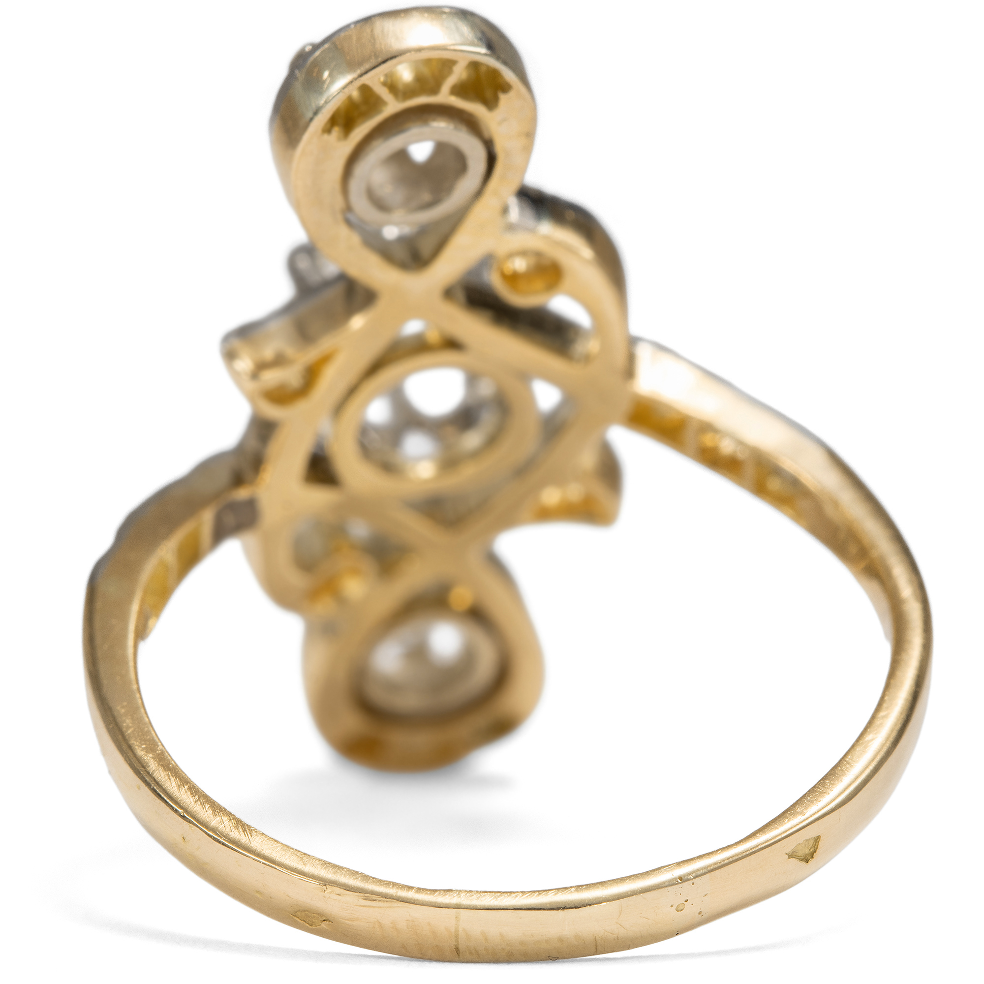 Feiner antiker Ring mit Diamanten im Altschliff in Platin auf Gold, um 1905 Feiner antiker Ring mit Diamanten im Altschliff in Platin auf Gold, um 1905