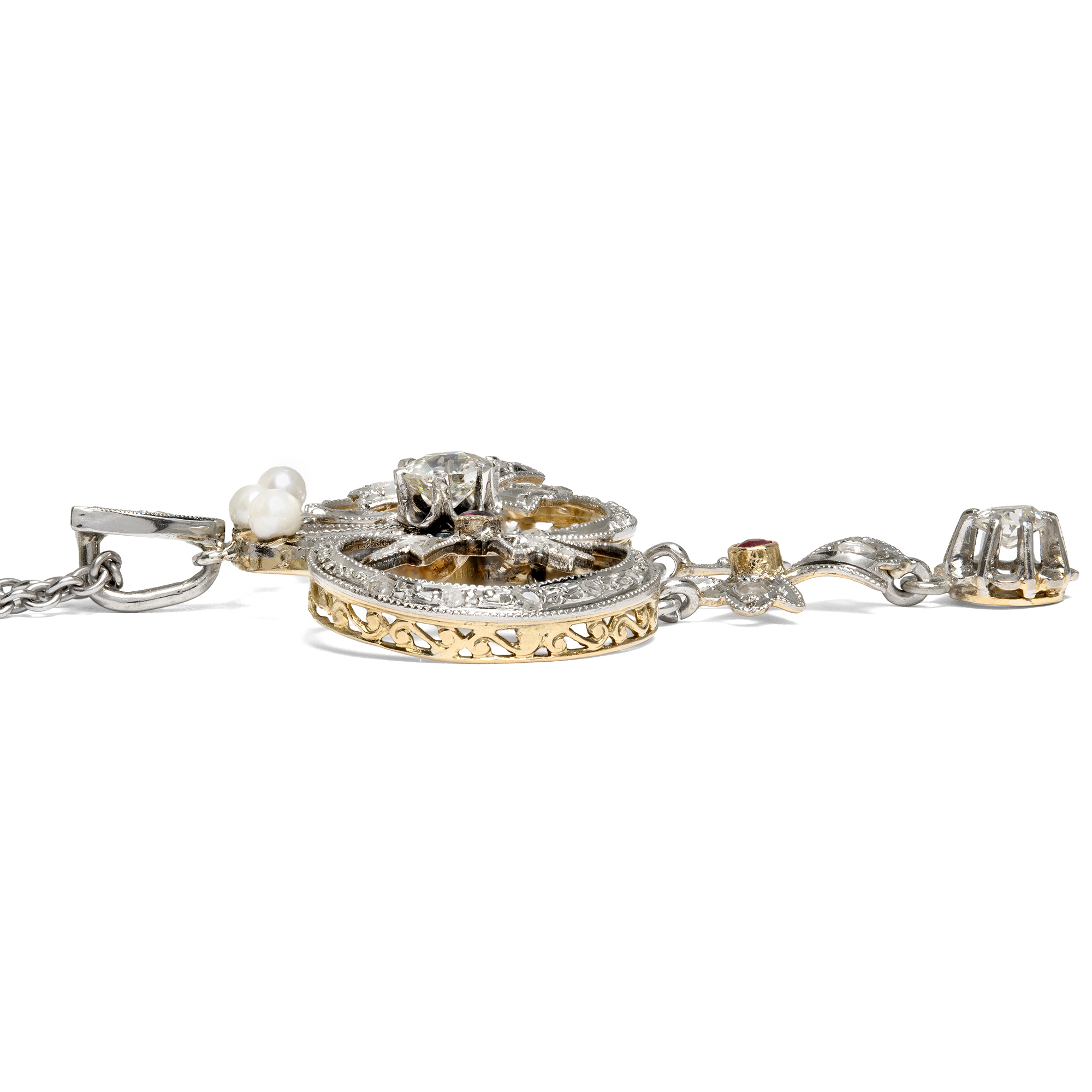 Kostbarer Anhänger mit Diamanten, Naturperlen und Rubinen, Frankreich um 1910 Kostbarer Anhänger mit Diamanten, Naturperlen und Rubinen, Frankreich um 1910