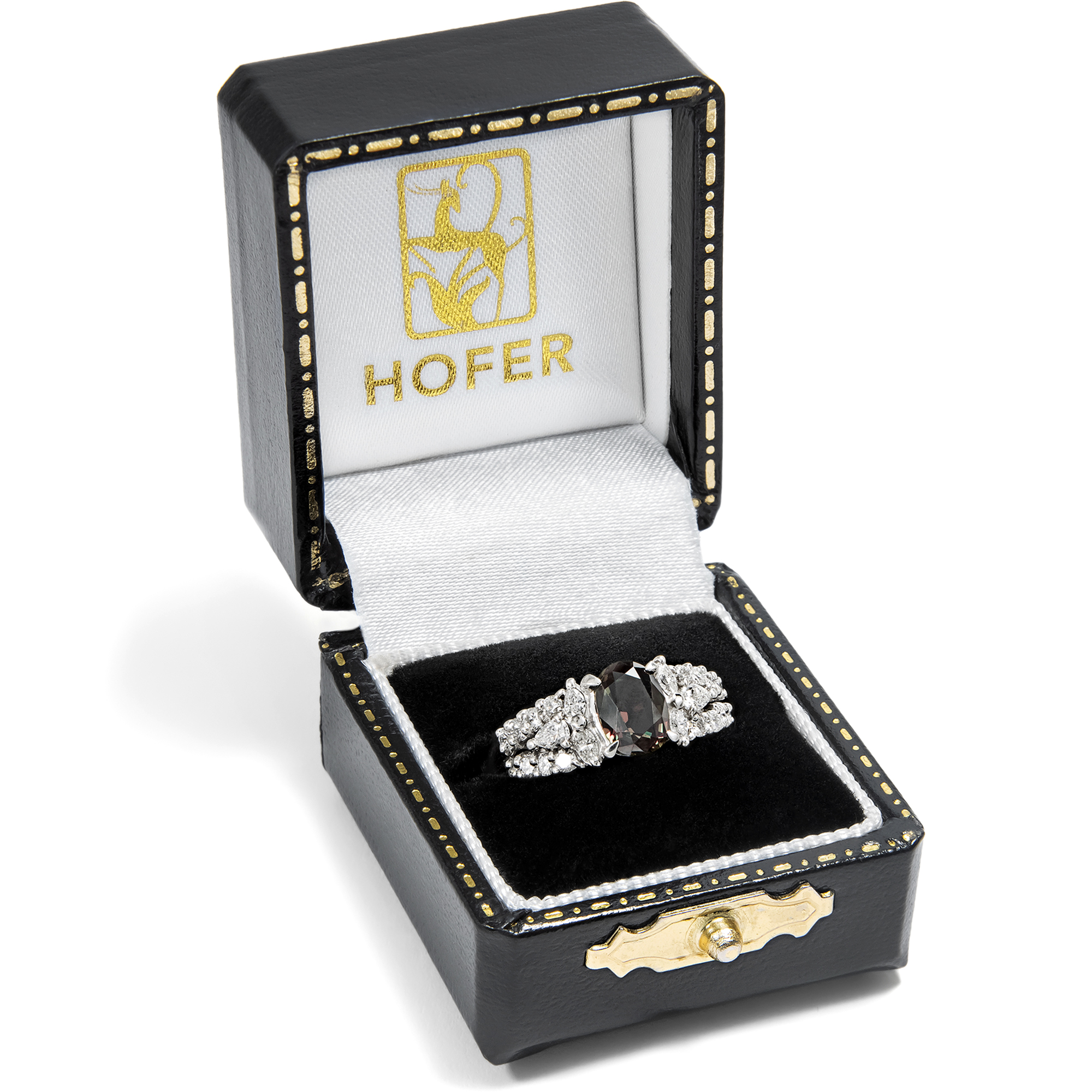 Moderner Ring mit einem farbwechselnden, natürlichen Alexandrit & Diamanten, um 2000 Moderner Ring mit einem farbwechselnden, natürlichen Alexandrit & Diamanten, um 2000