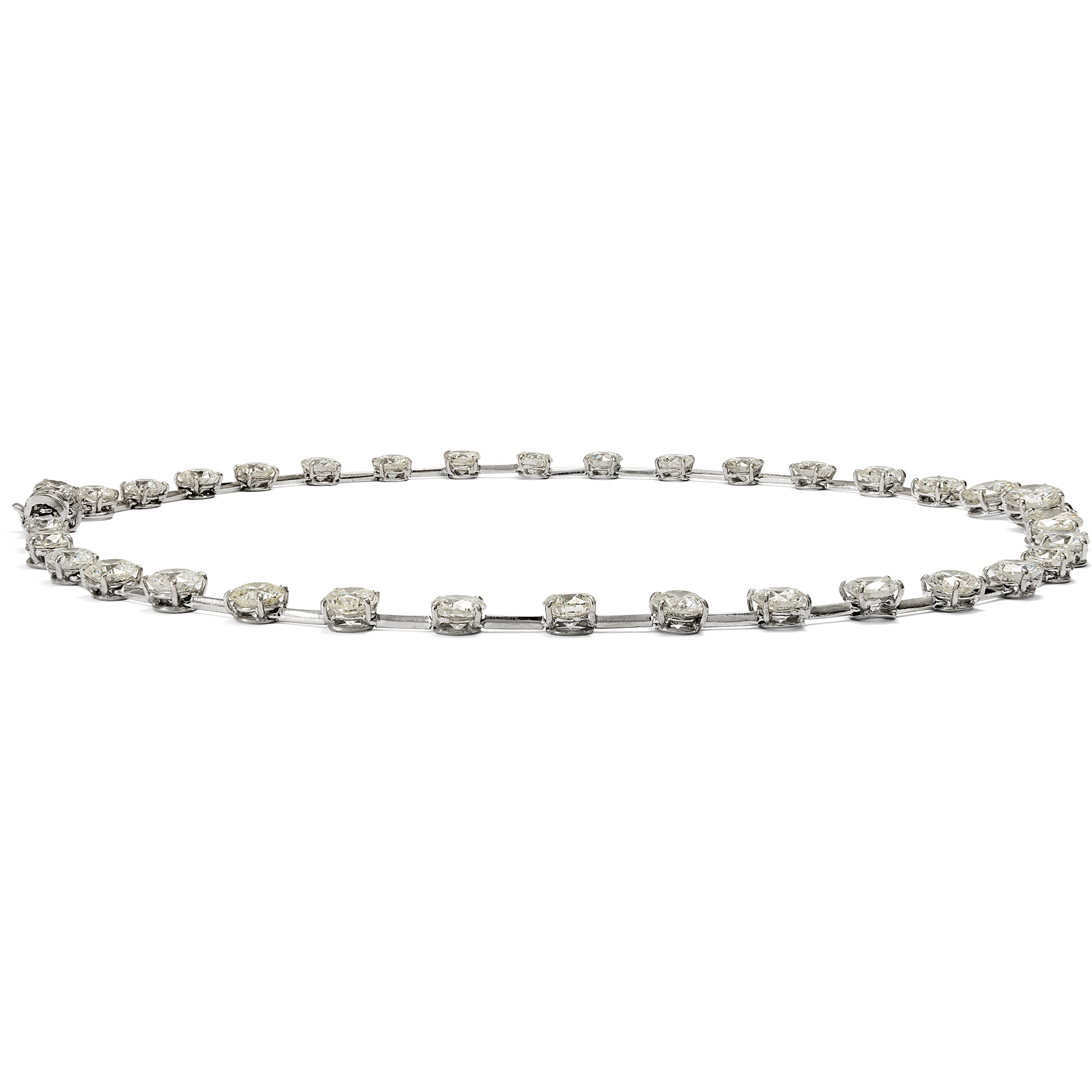 Luxuriöse Rivière mit 38,50 ct Brillanten in Weißgold & Platin, um 1990 Luxuriöse Rivière mit 38,50 ct Brillanten in Weißgold & Platin, um 1990
