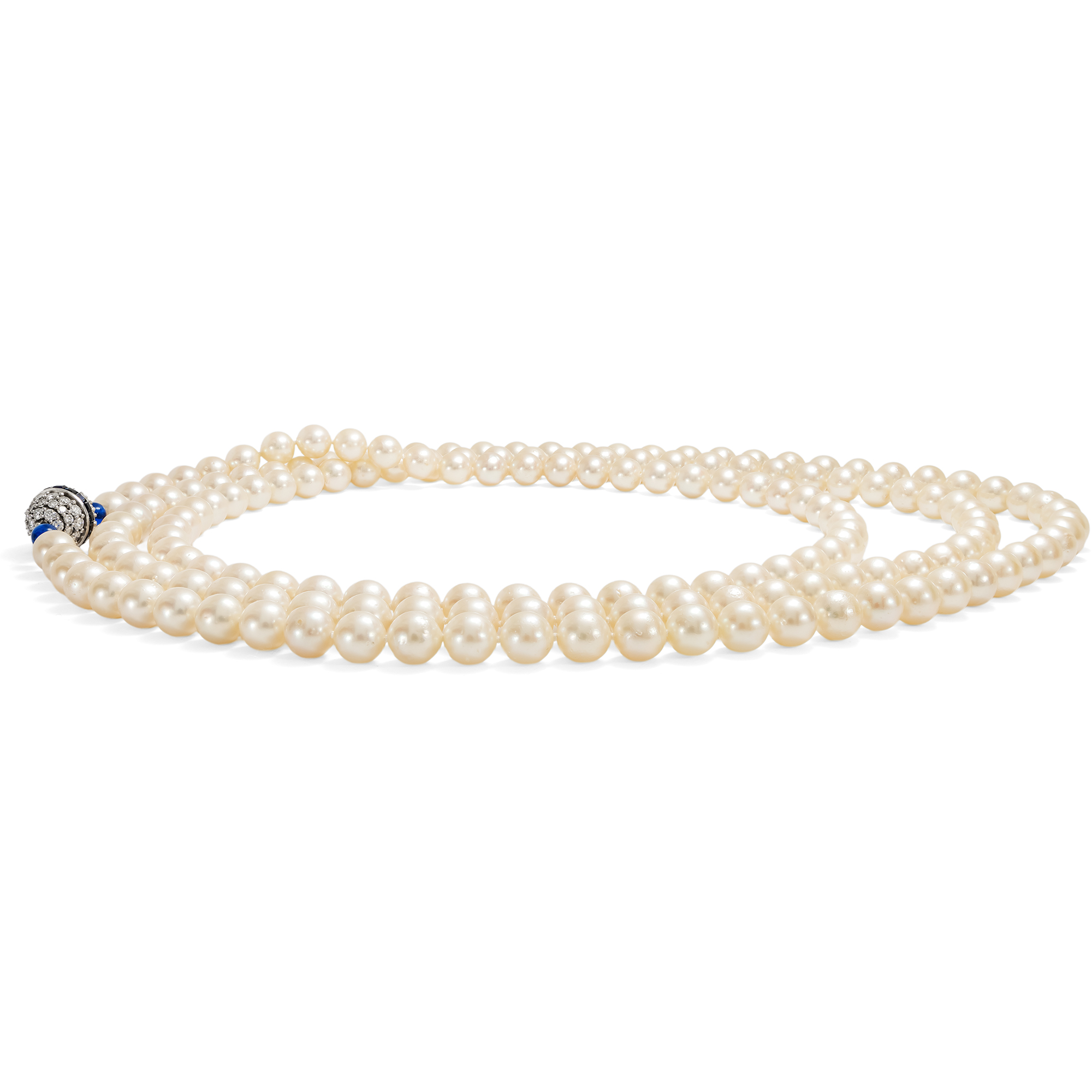 Fabelhafte Akoya-Perlenkette mit einer Schließe mit Saphiren & Diamanten, Bucherer um 1985 Fabelhafte Akoya-Perlenkette mit einer Schließe mit Saphiren & Diamanten, Bucherer um 1985