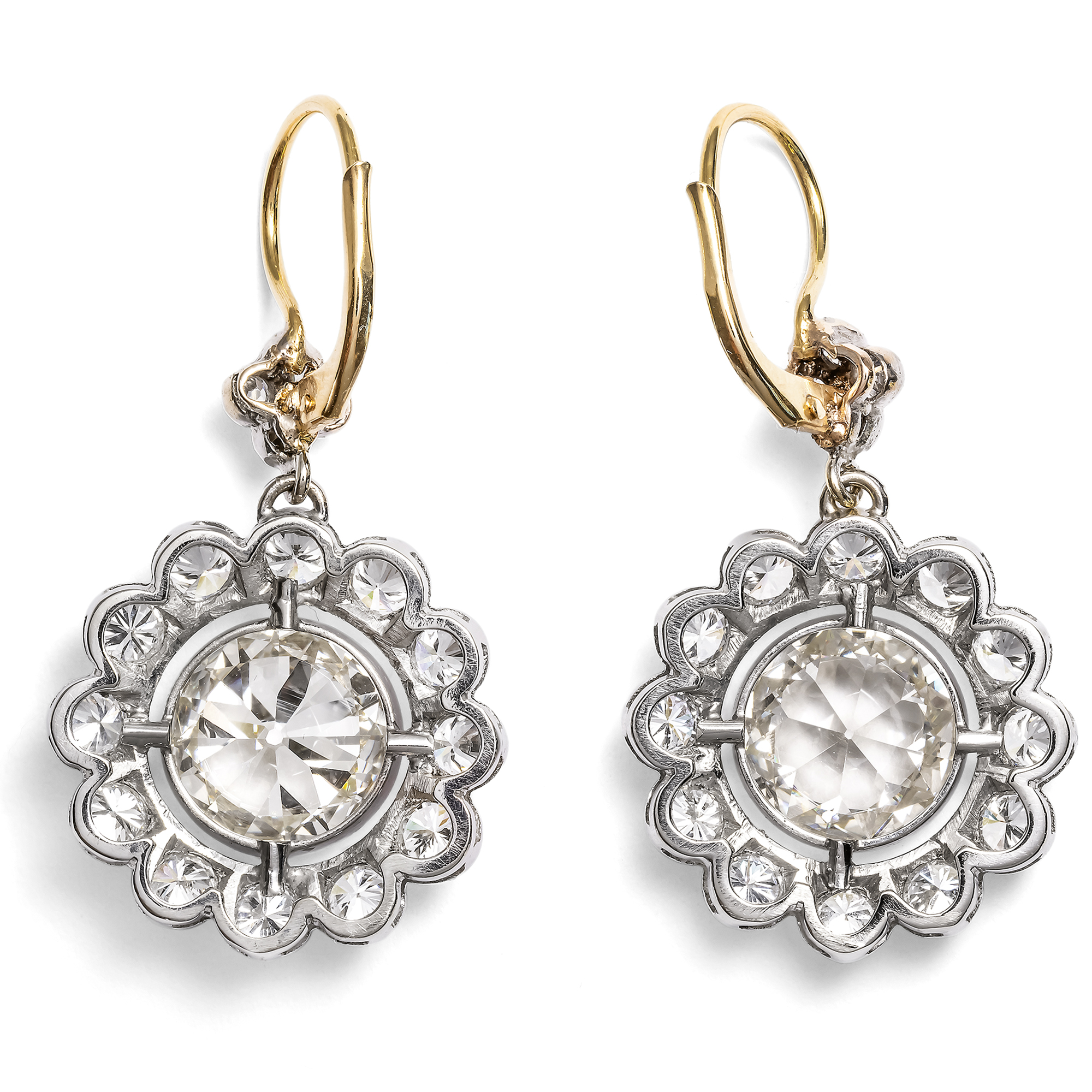 Kostbare Ohrringe mit 10,35 ct „Old European Cut“ Diamanten & Brillanten, um 1985 Kostbare Ohrringe mit 10,35 ct „Old European Cut“ Diamanten & Brillanten, um 1985
