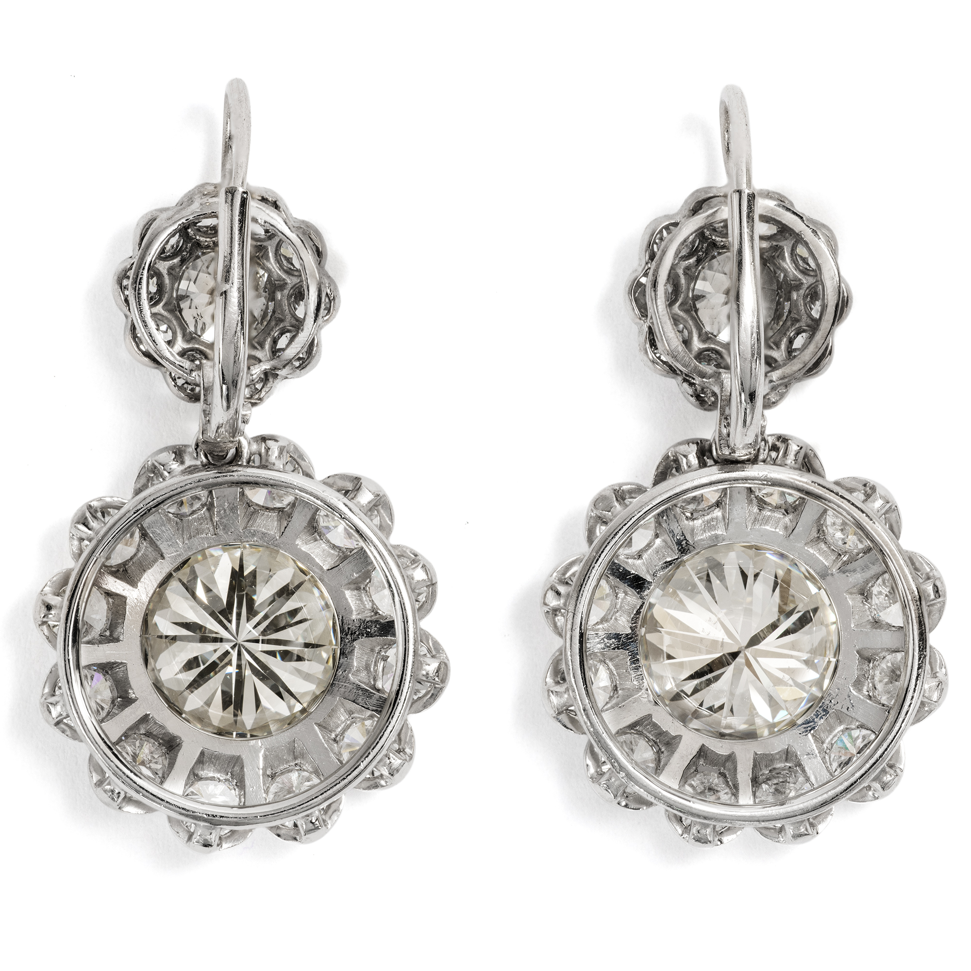 Prachtvolle Ohrringe mit 9,70 ct Diamanten aus antiken und modernen Elementen, um 1900/1990 Prachtvolle Ohrringe mit 9,70 ct Diamanten aus antiken und modernen Elementen, um 1900/1990