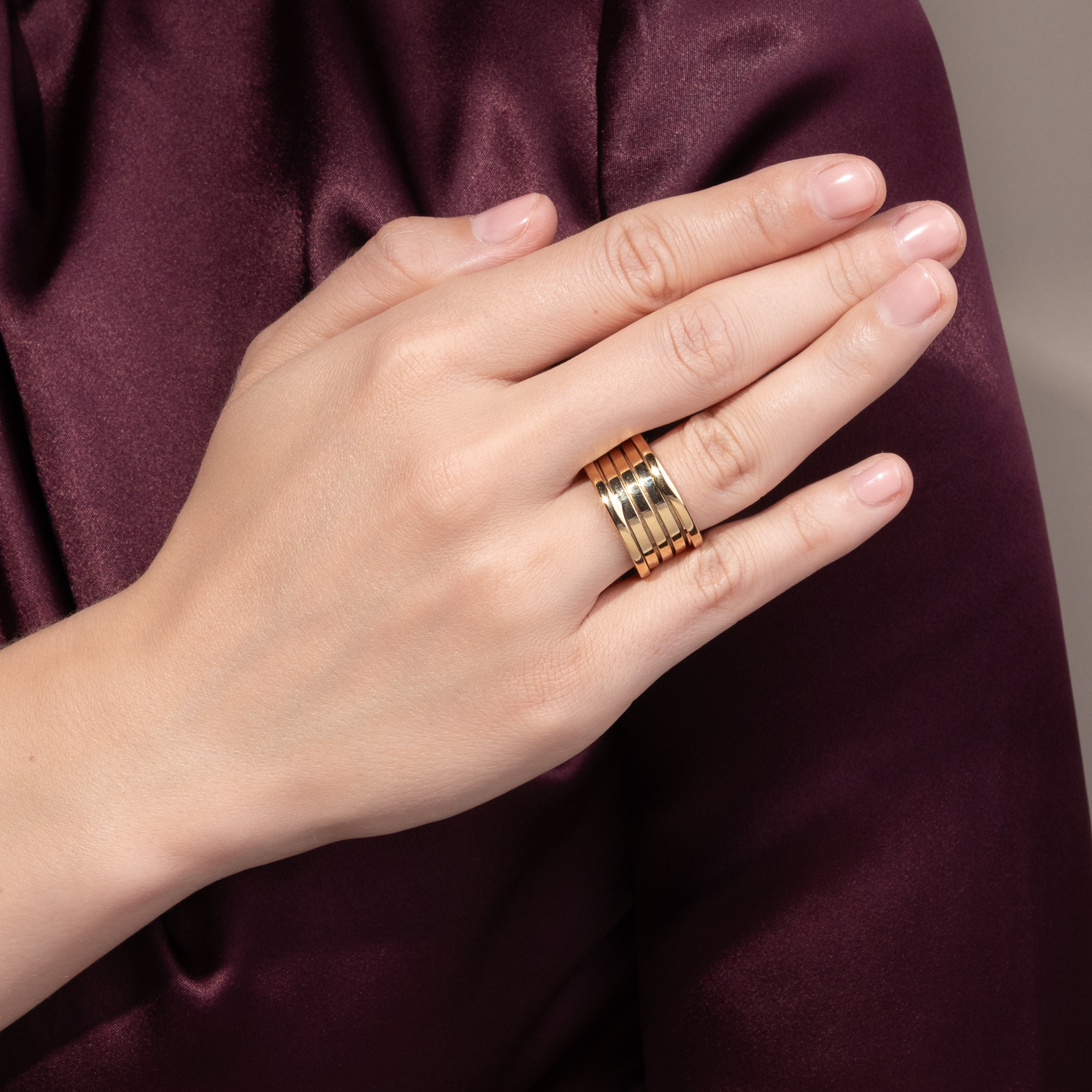 Breiter vintage Ring von BVLGARI aus Gelbgold, RW 58, um 2010 Breiter vintage Ring von BVLGARI aus Gelbgold, RW 58, um 2010