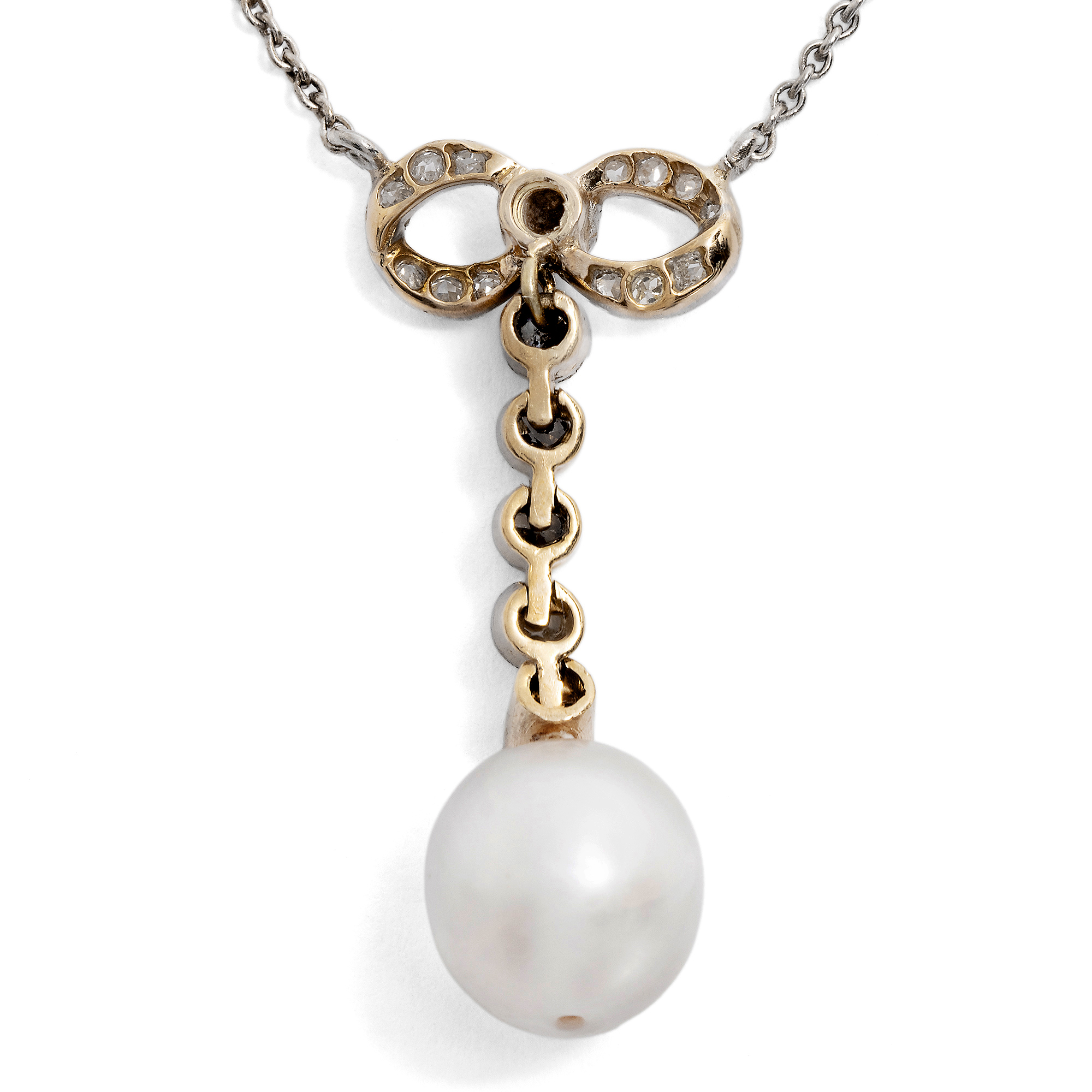 Zartes Schleifen-Collier aus Gold & Platin, Diamanten & Naturperle, Deutschland um 1910 Zartes Schleifen-Collier aus Gold & Platin, Diamanten & Naturperle, Deutschland um 1910