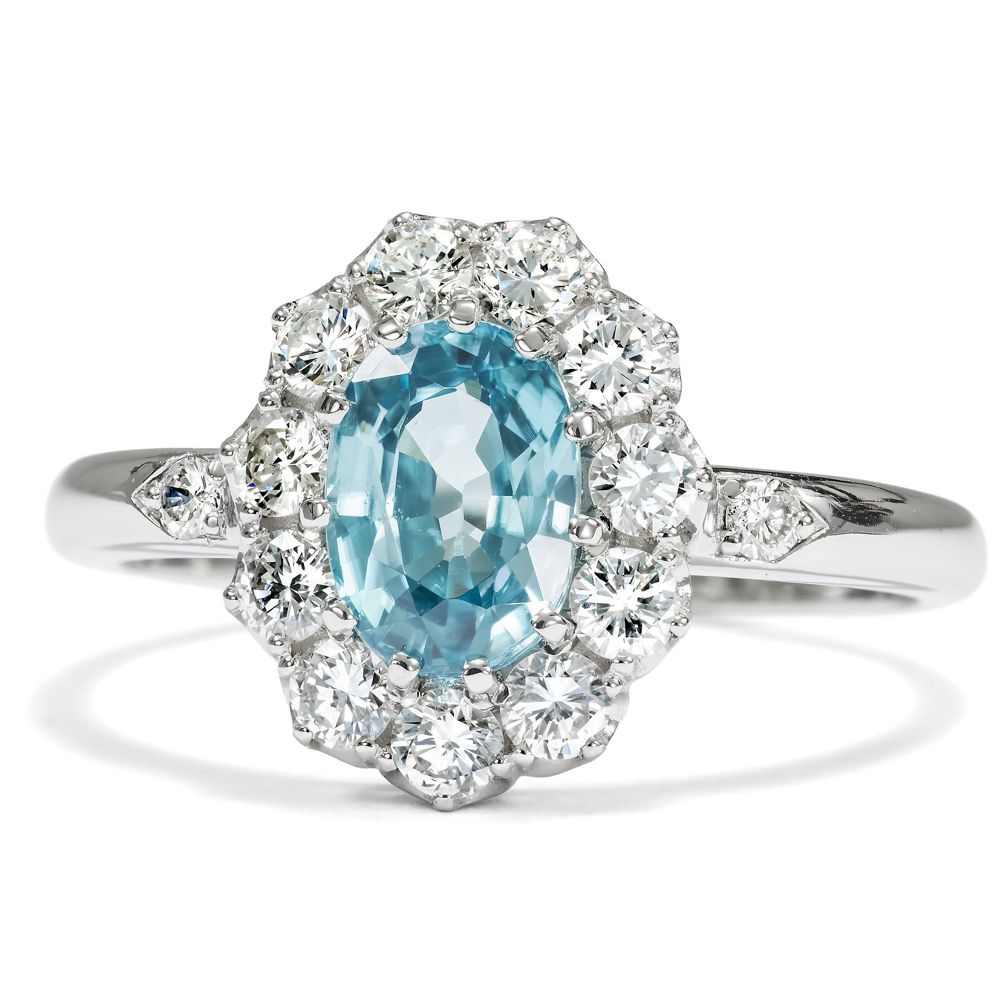 Eleganter Ring mit natürlichem Zirkon & Brillanten in Platin, aus unserer Werkstatt Eleganter Ring mit natürlichem Zirkon & Brillanten in Platin, aus unserer Werkstatt