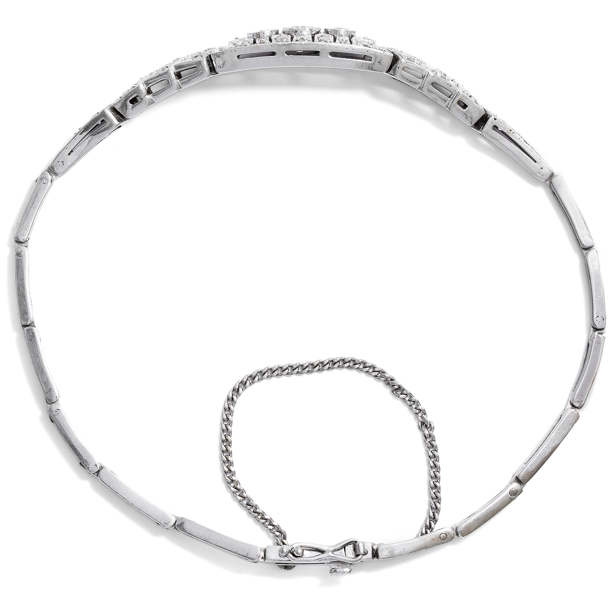 Elegant Bracelet with Diamonds in White Gold and Platinum, circa 1930 Elegant Bracelet with Diamonds in White Gold and Platinum, circa 1930