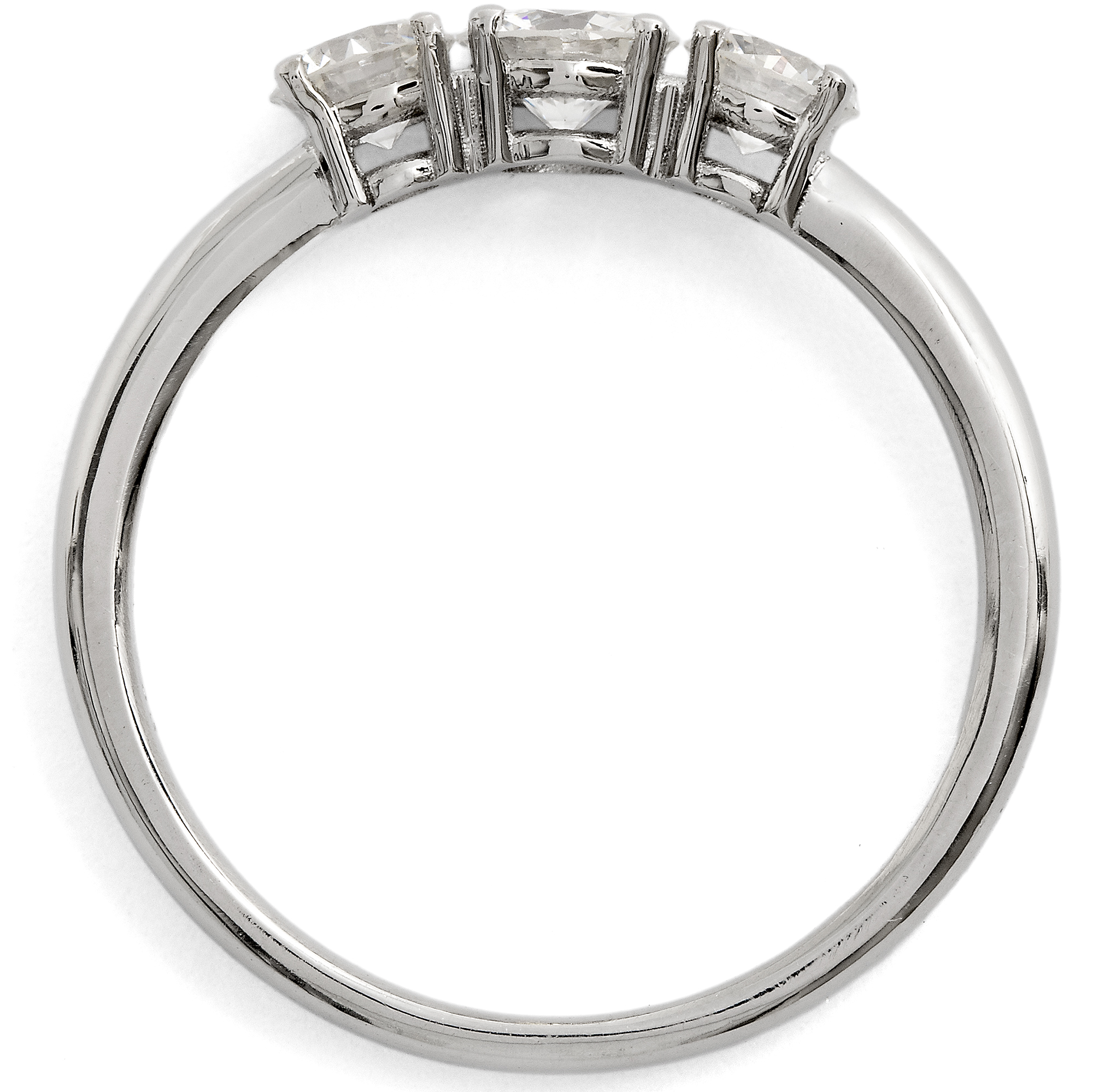 Funkelnder „Trilogie“-Ring mit vintage Brillanten in Platin, aus unserer Werkstatt Funkelnder „Trilogie“-Ring mit vintage Brillanten in Platin, aus unserer Werkstatt