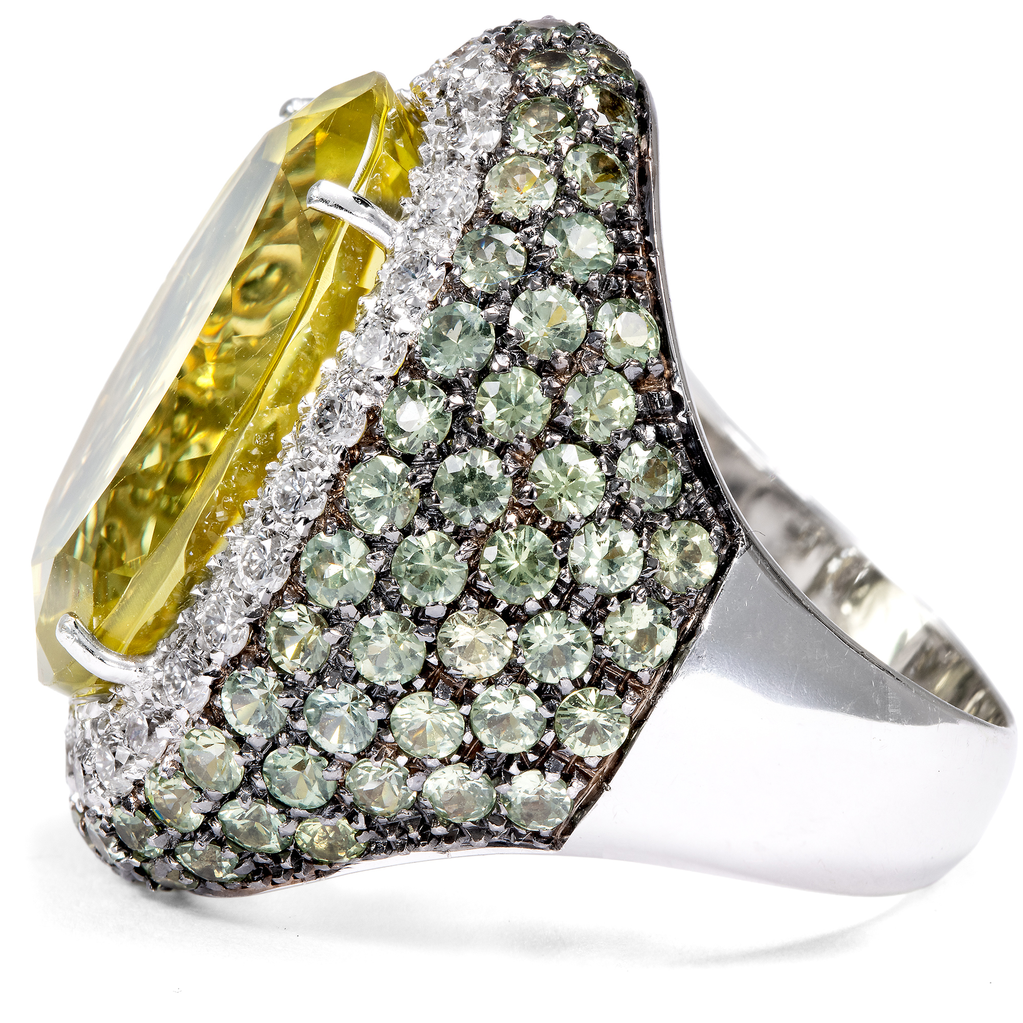 Moderner Ring mit Lemonquarz, Saphiren & Diamanten in Weißgold, Italien um 2010 Moderner Ring mit Lemonquarz, Saphiren & Diamanten in Weißgold, Italien um 2010
