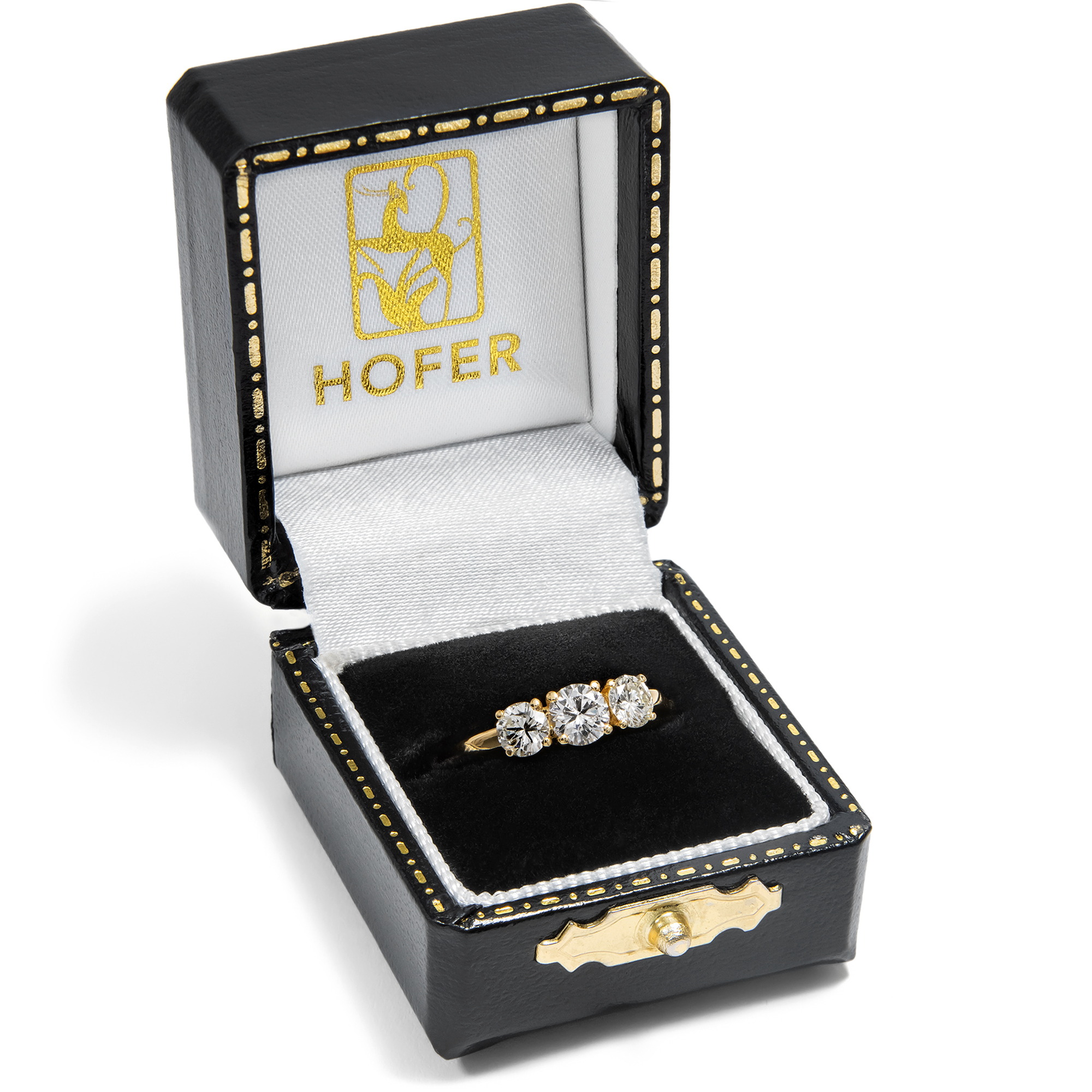Warm funkelnder „Trilogie“-Ring mit vintage Brillanten in Gelbgold, aus unserer Werkstatt Warm funkelnder „Trilogie“-Ring mit vintage Brillanten in Gelbgold, aus unserer Werkstatt